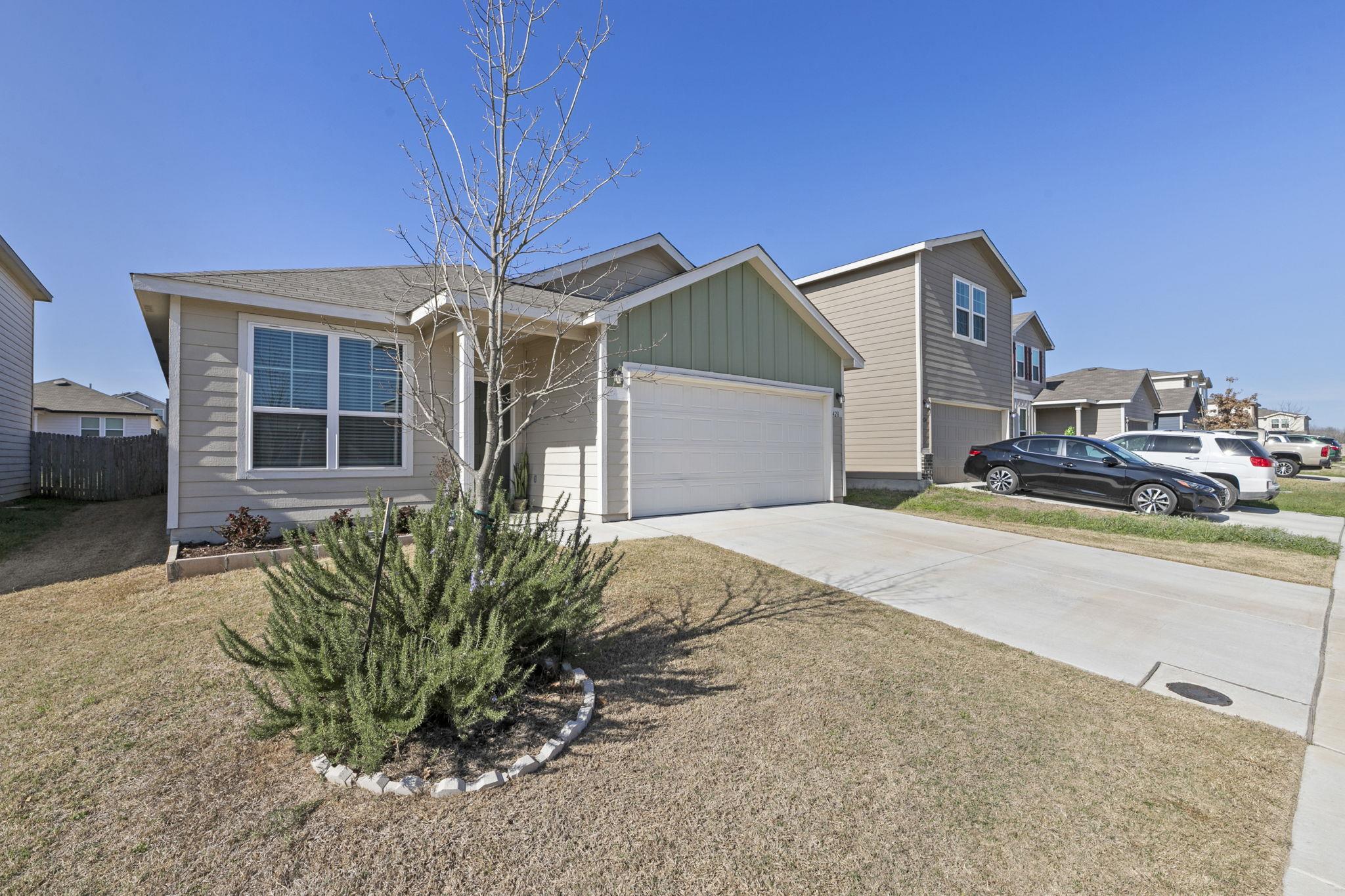 428 Nova Zembla, New Braunfels, TX 78130