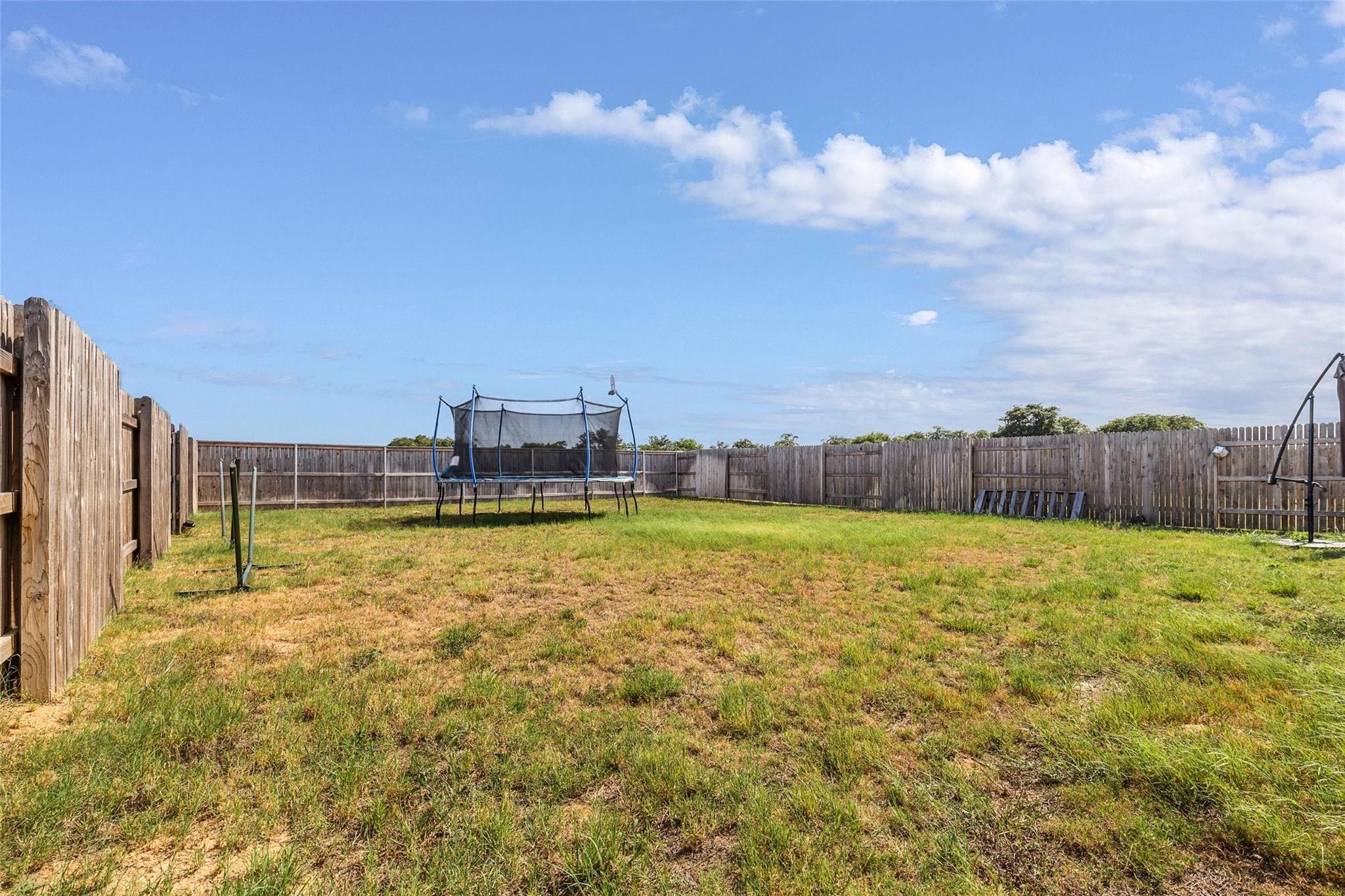 107 Isaac Millsaps Trl, Bastrop, TX 78602