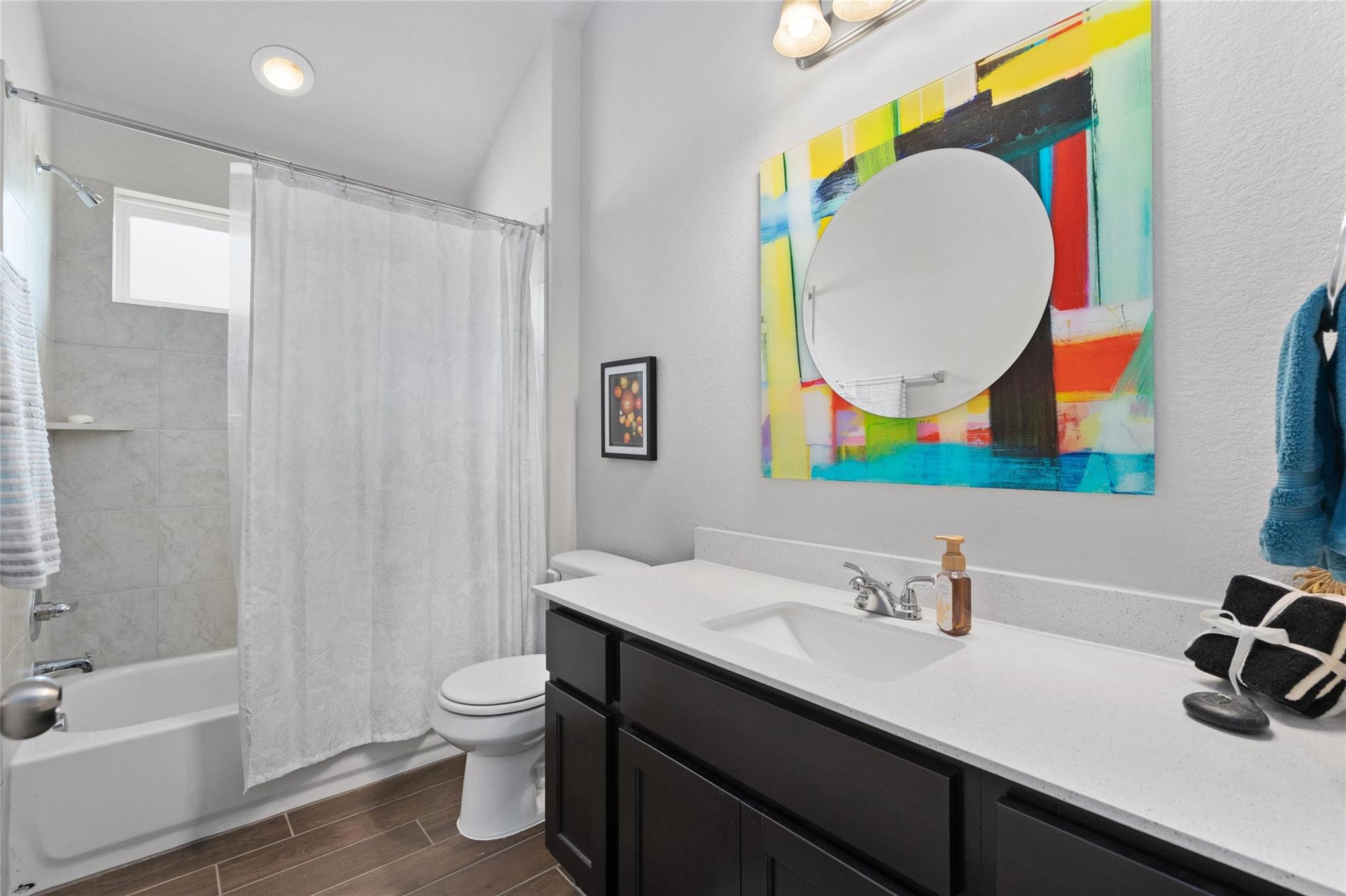 208 Blue Agate Ct, Jarrell, TX 76537