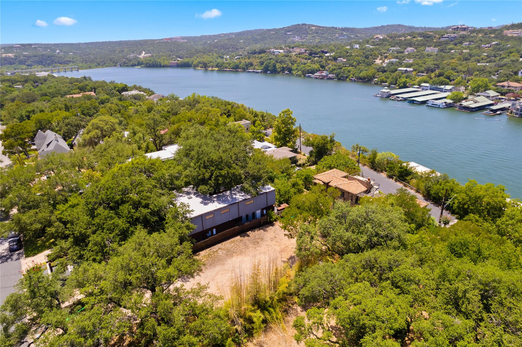 2202 Matthews Dr, Austin, TX 78703