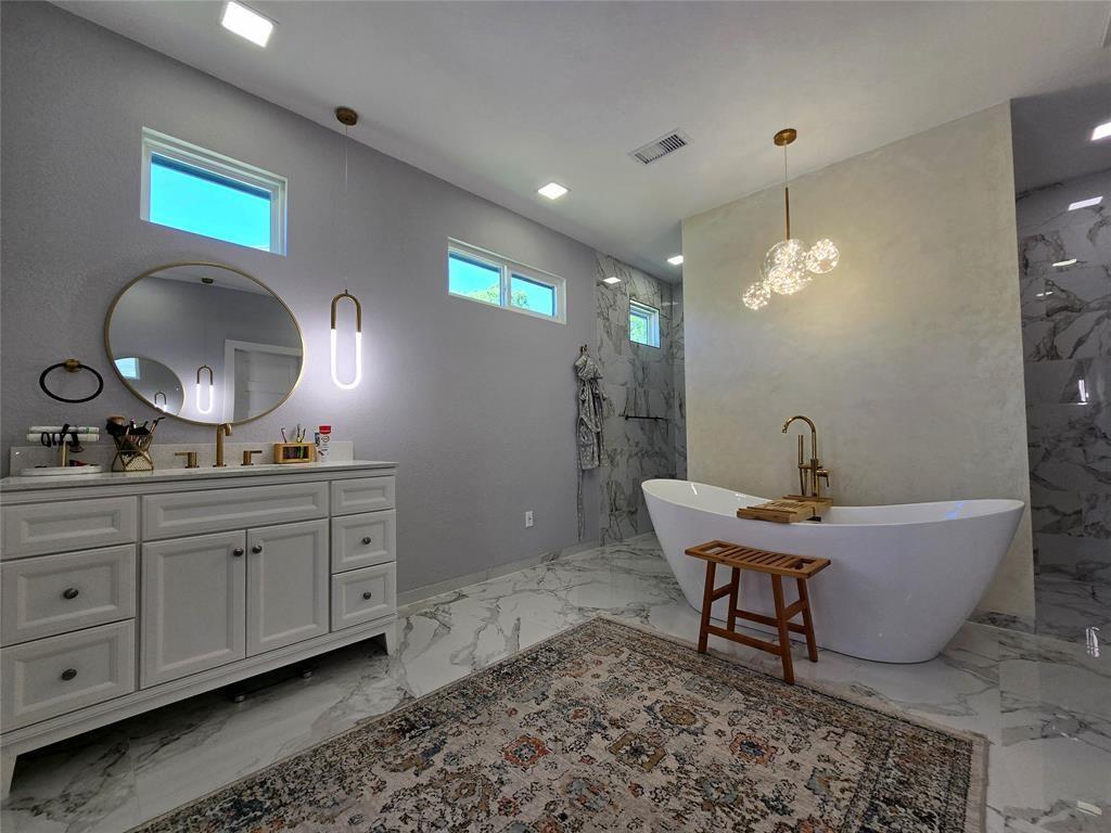 109 Kipapa Ct, Bastrop, TX 78602