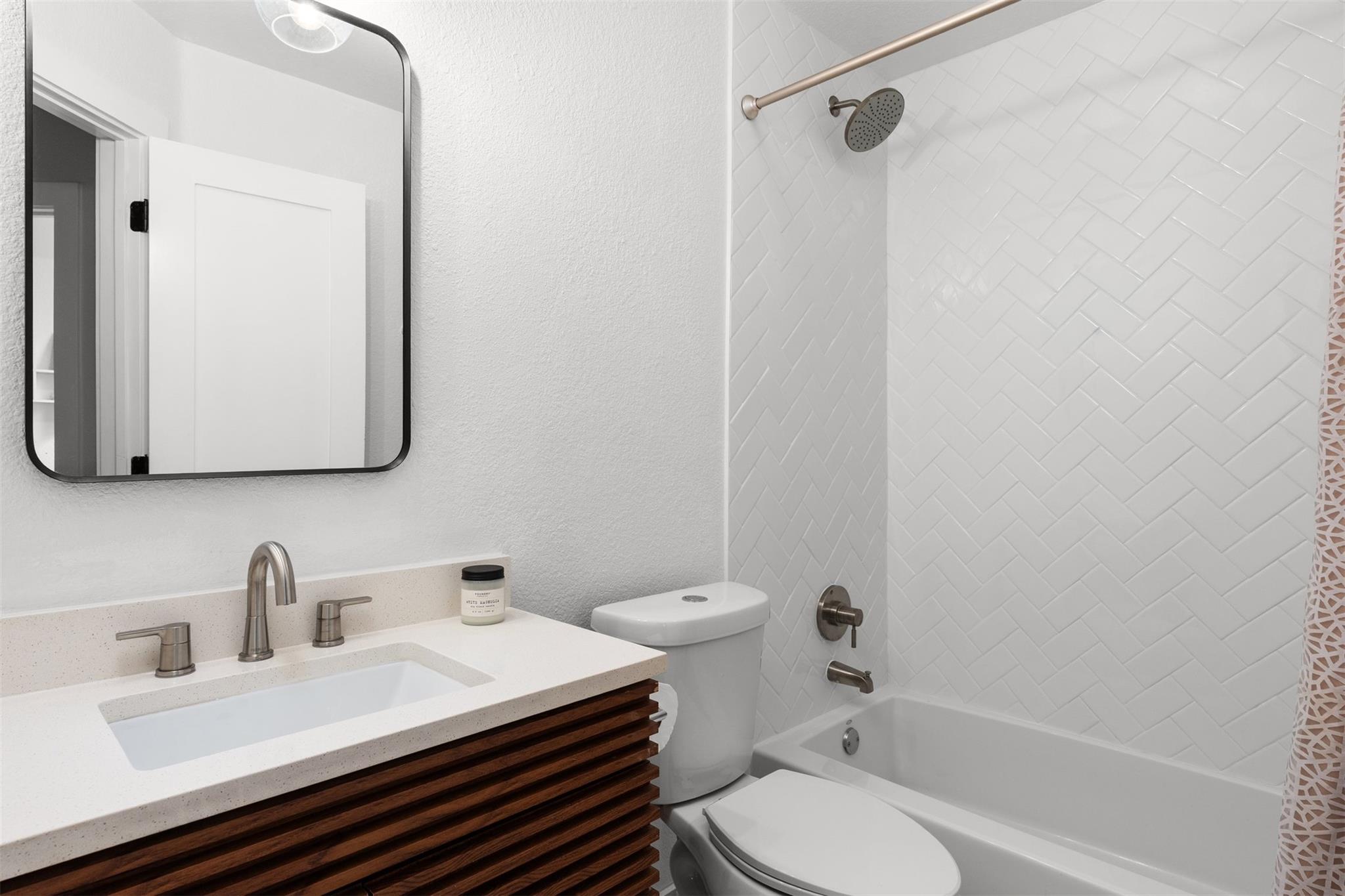 6844 La Concha Pass, Austin, TX 78749