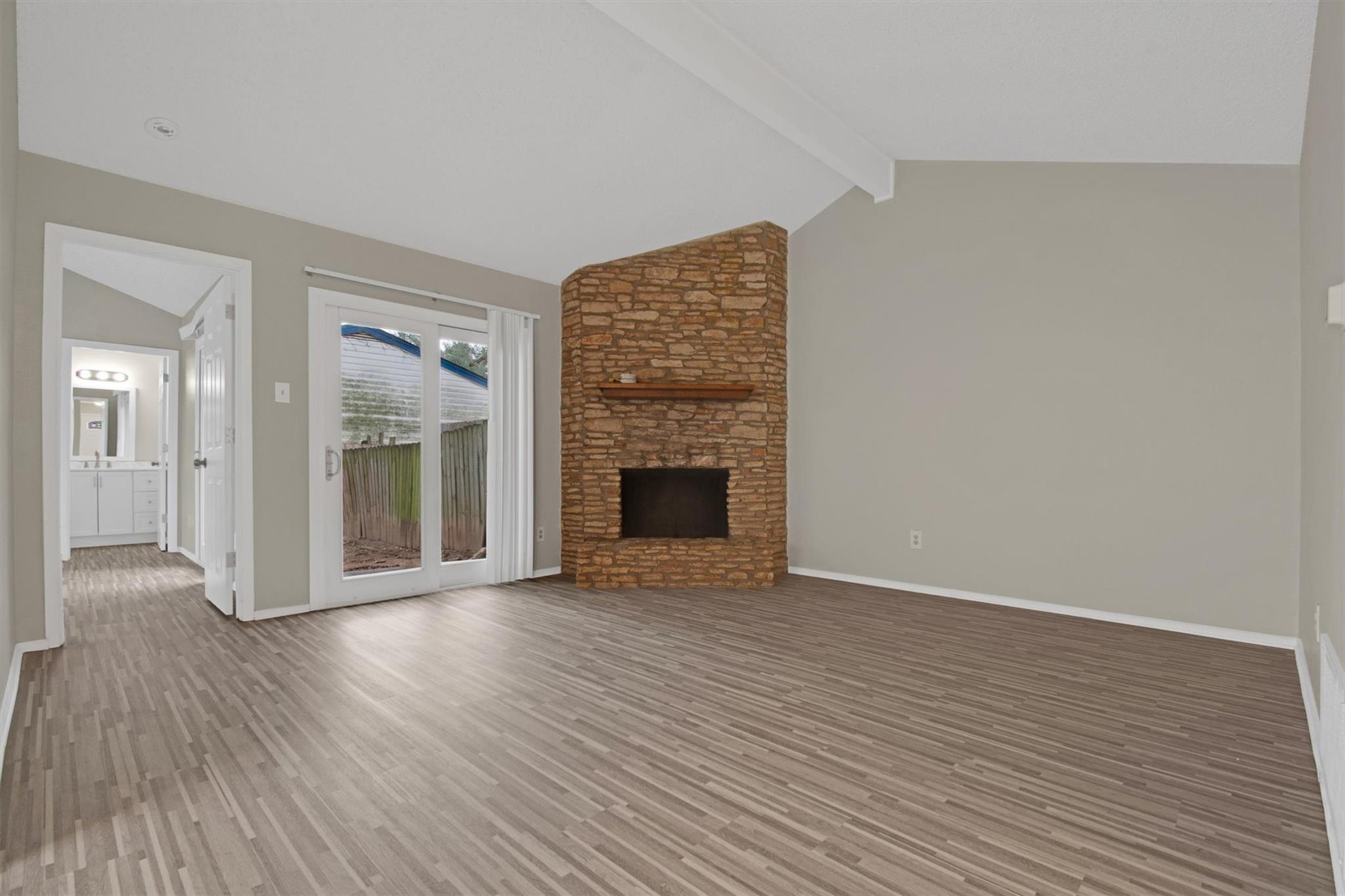 6305 Emerald Forest Dr, Austin, TX 78745