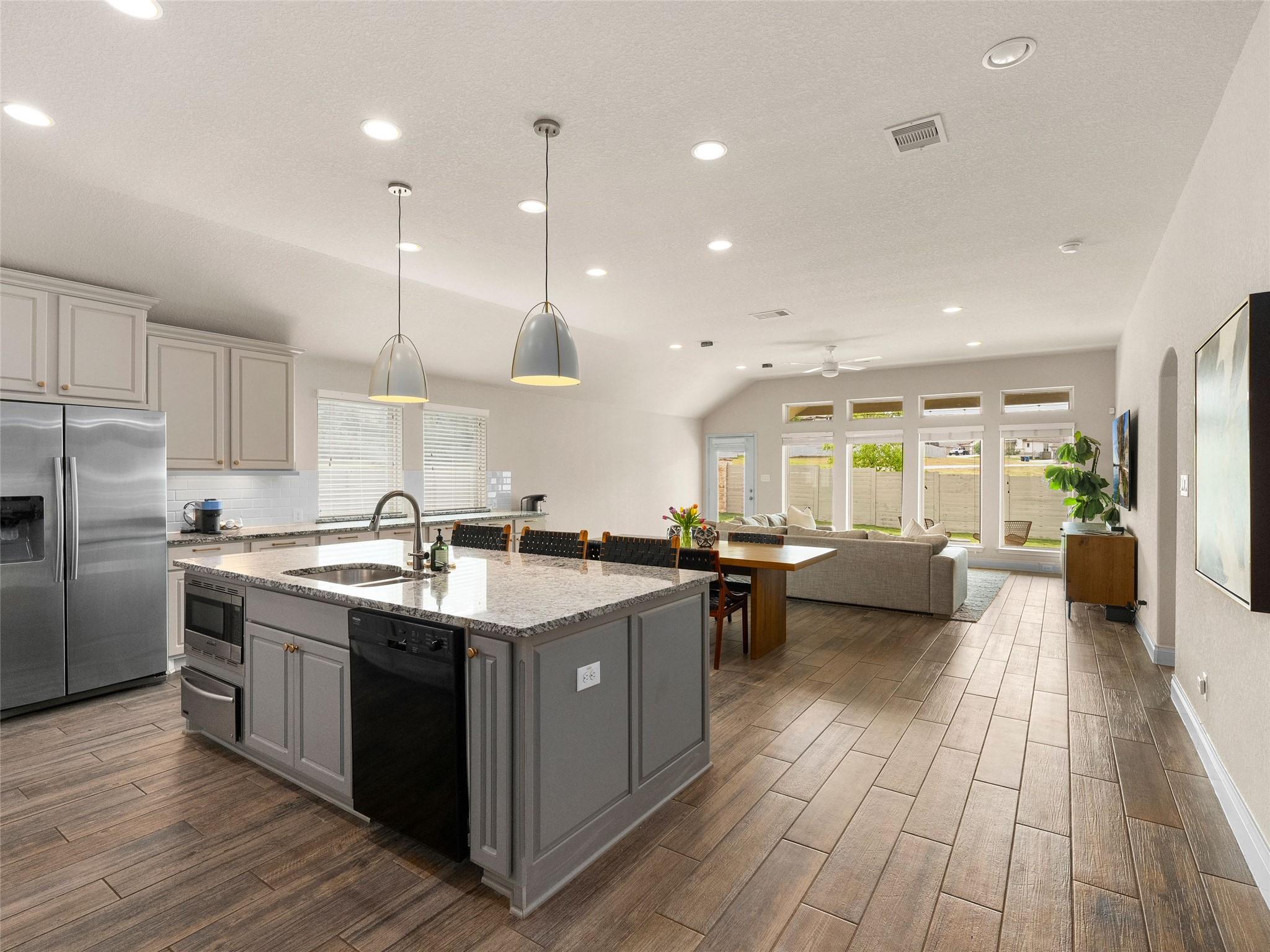 1186 Yaupon Loop, New Braunfels, TX 78132