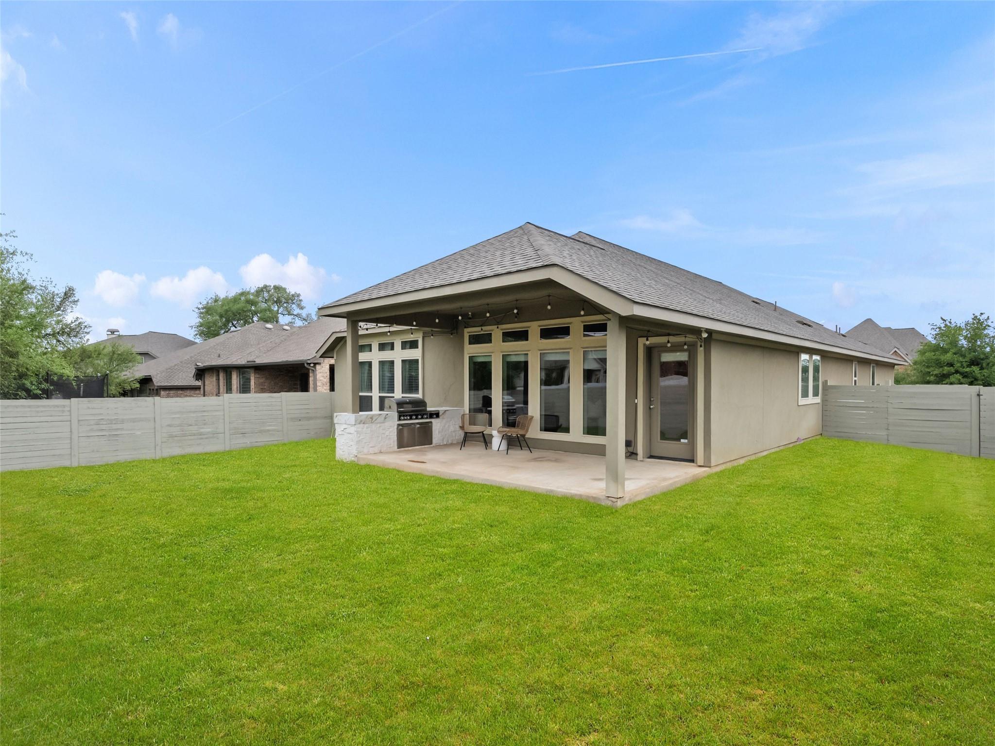 1186 Yaupon Loop, New Braunfels, TX 78132