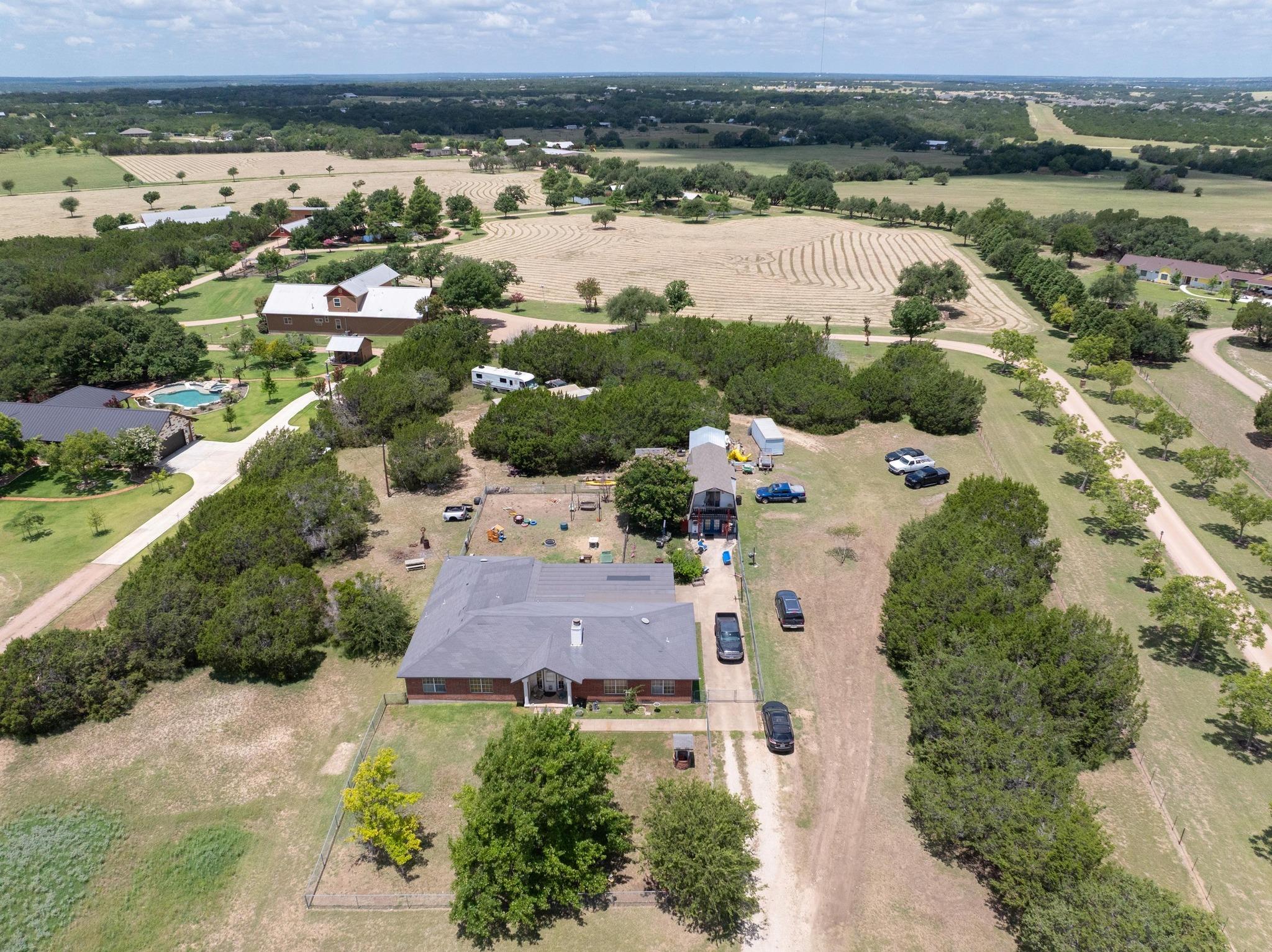 1959 County Road 200, Liberty Hill, TX 78642
