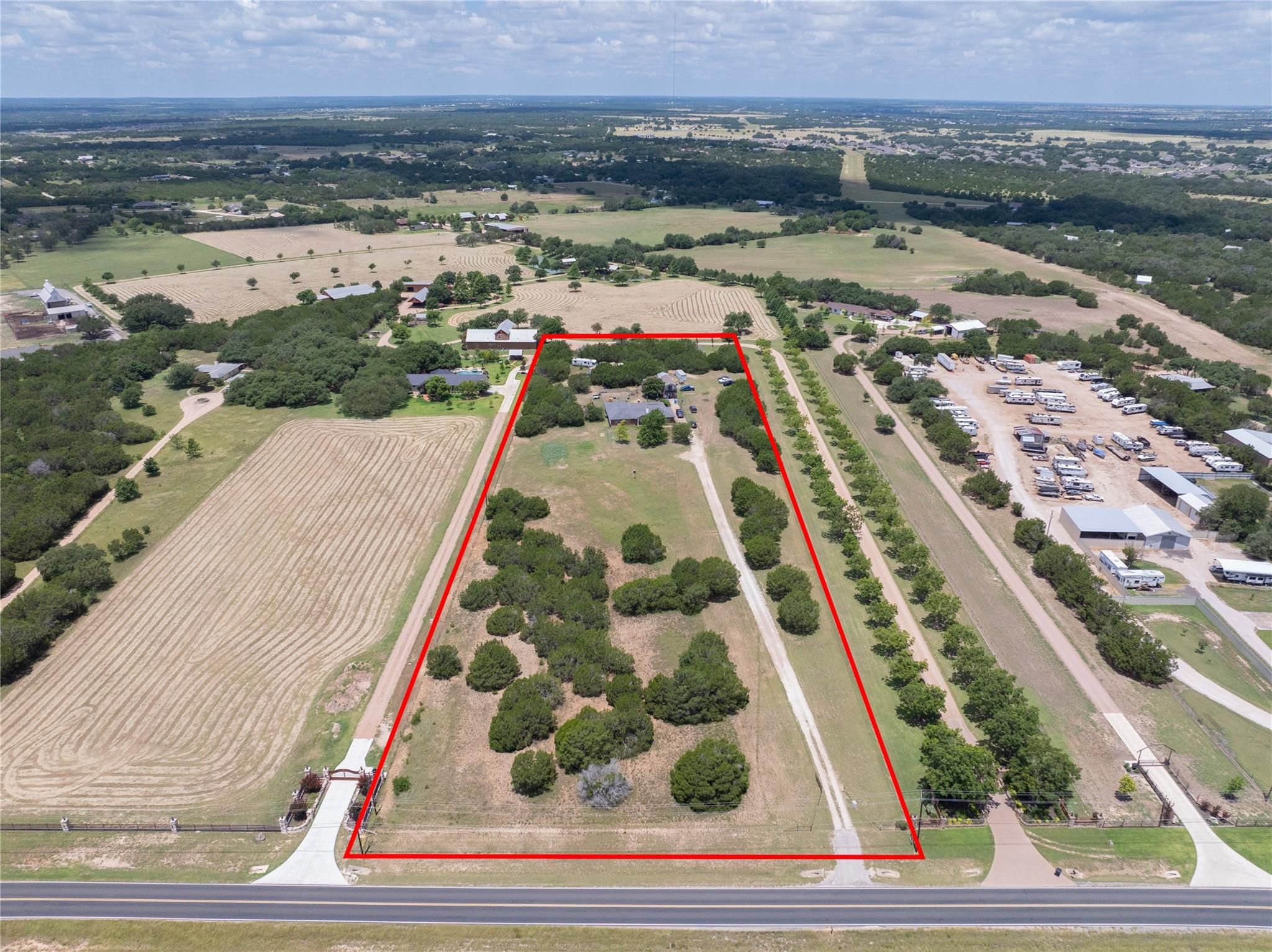 1959 County Road 200, Liberty Hill, TX 78642