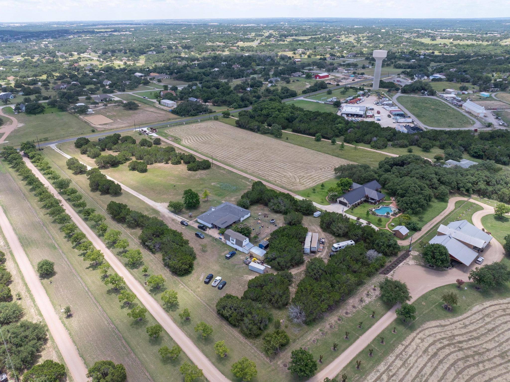 1959 County Road 200, Liberty Hill, TX 78642
