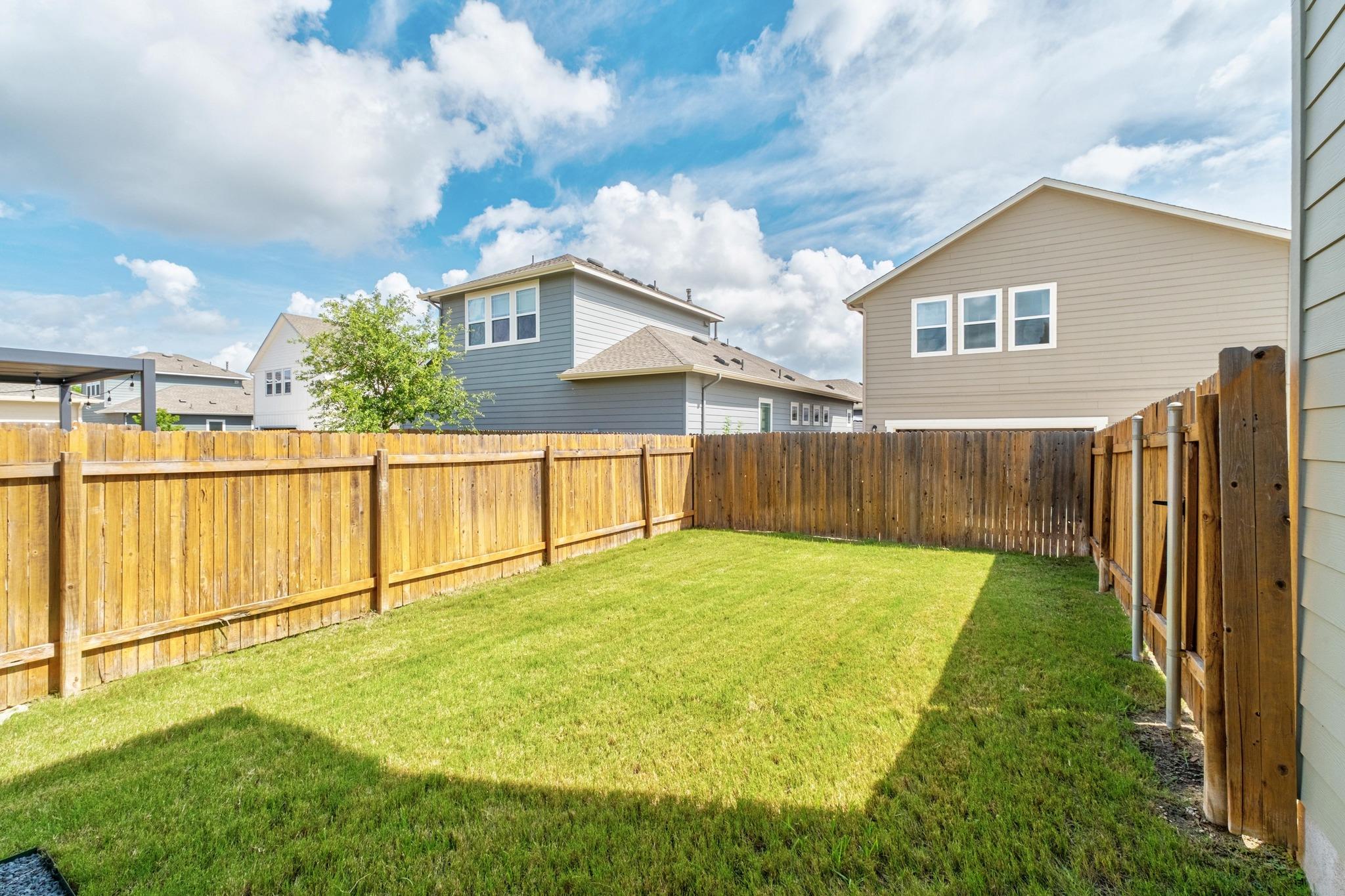 7912 Catbird Ln, Austin, TX 78744