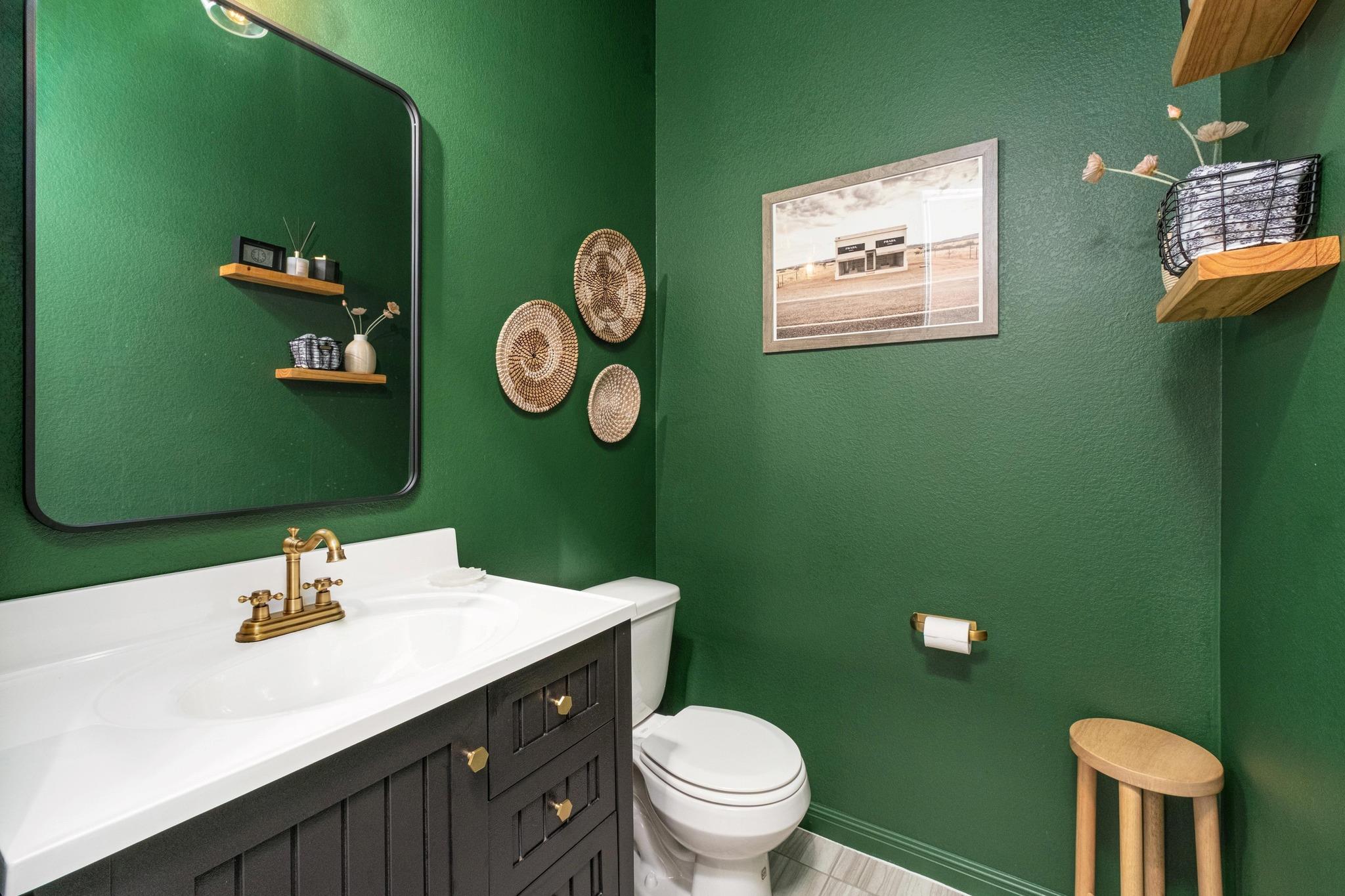 7912 Catbird Ln, Austin, TX 78744