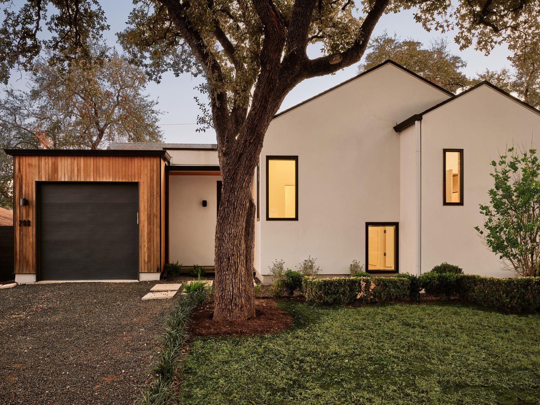 208 El Paso St, Austin, TX 78704