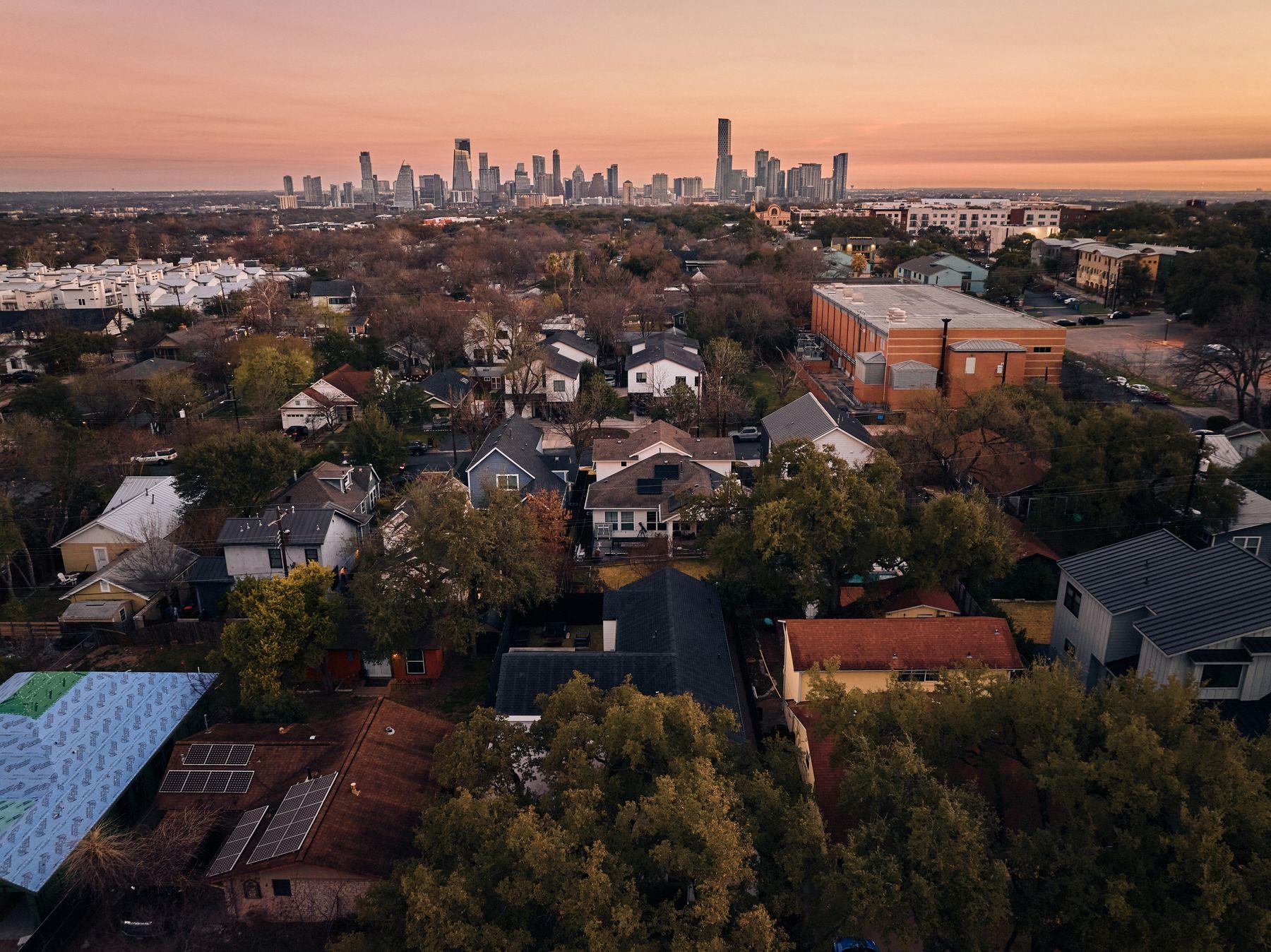 208 El Paso St, Austin, TX 78704