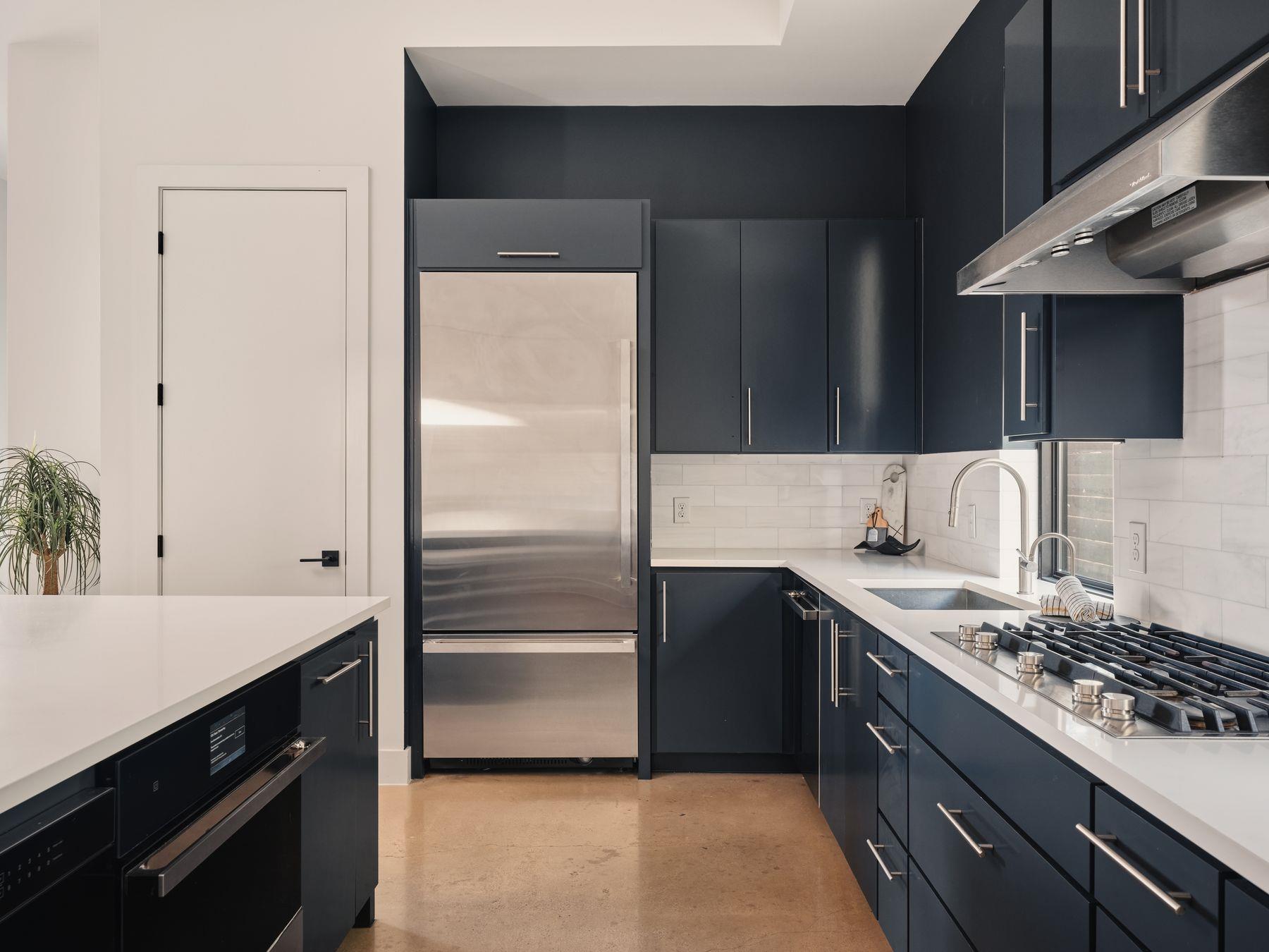 208 El Paso St, Austin, TX 78704