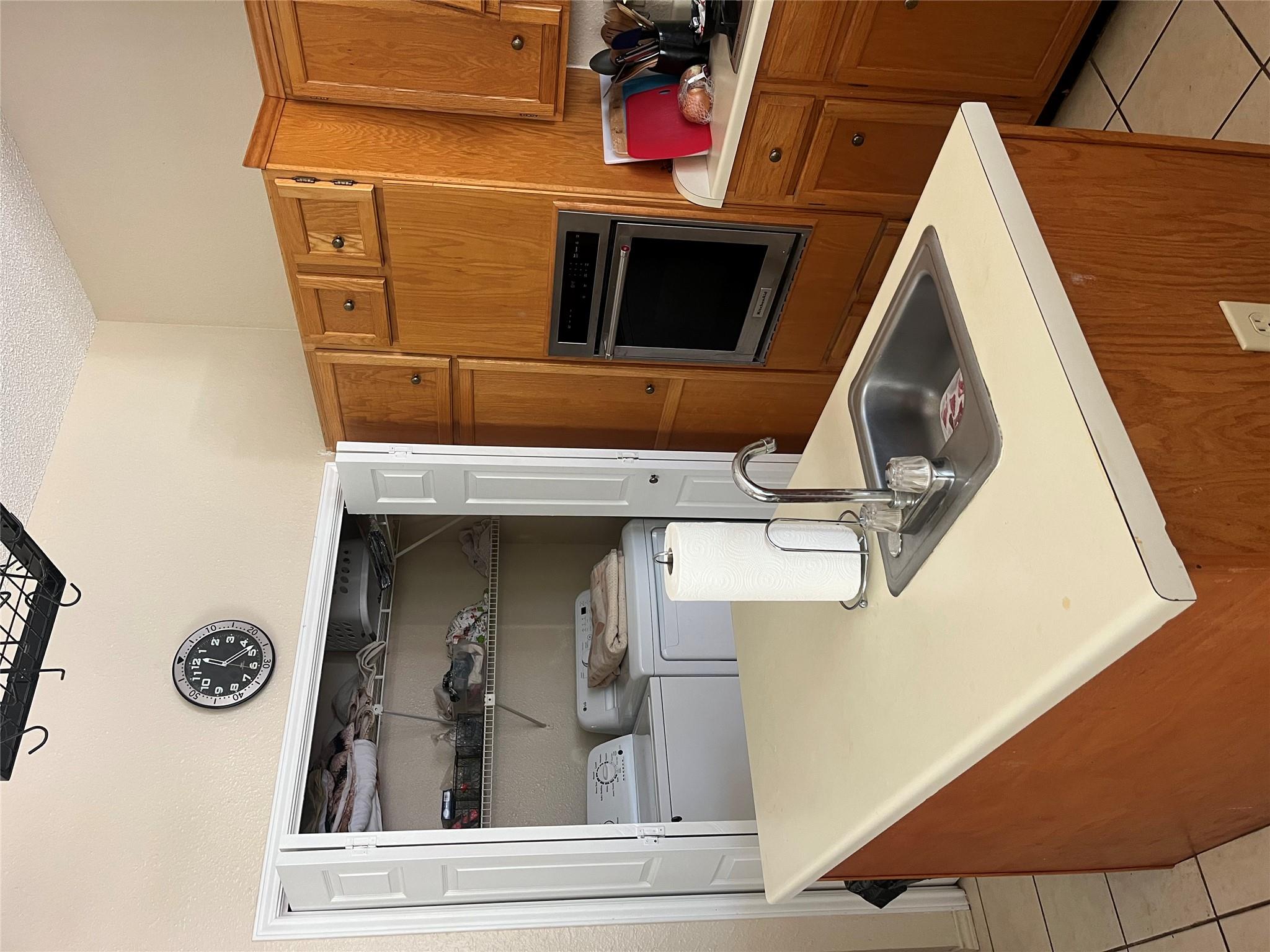 2201 Crownspoint Dr, Austin, TX 78748