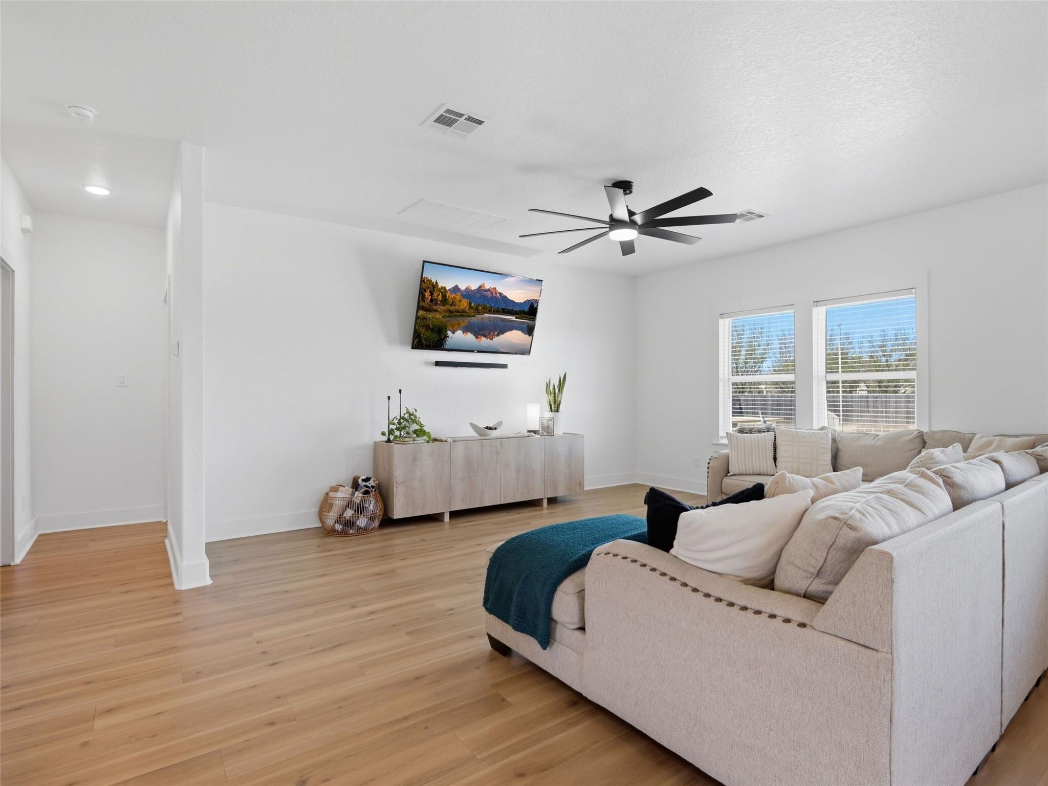 598 Summersweet Rd, New Braunfels, TX 78130