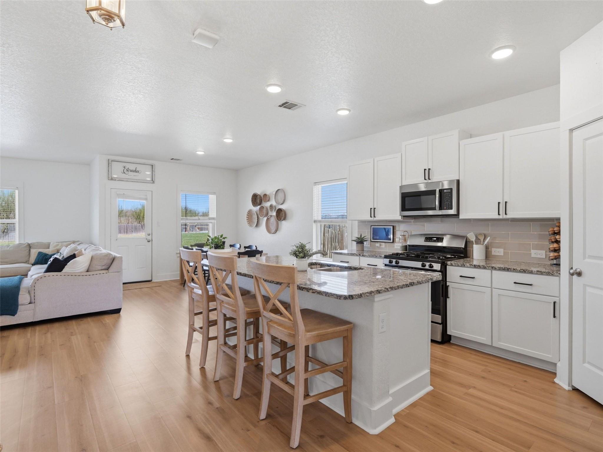 598 Summersweet Rd, New Braunfels, TX 78130