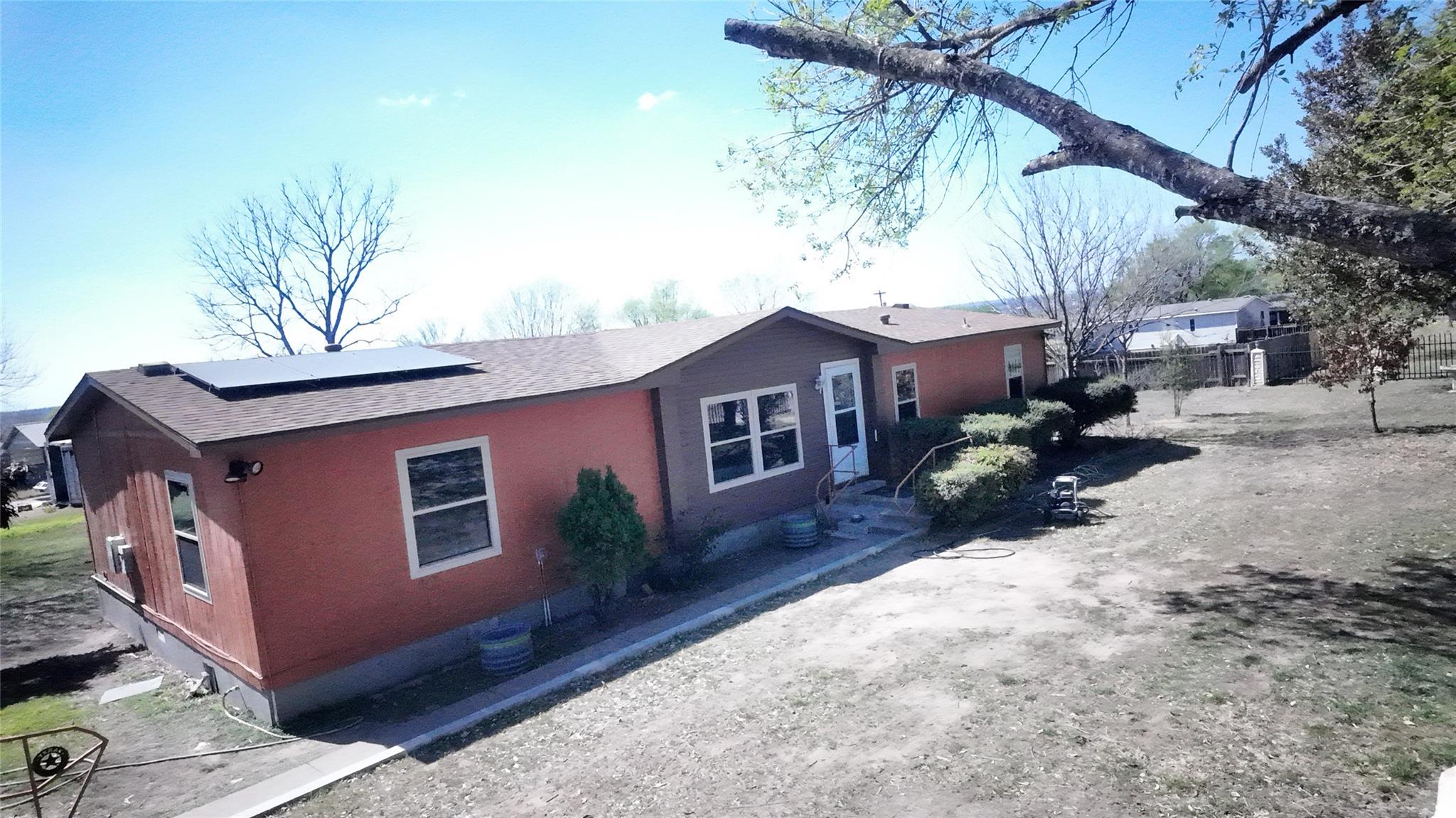 750 High Rd, Kyle, TX 78640