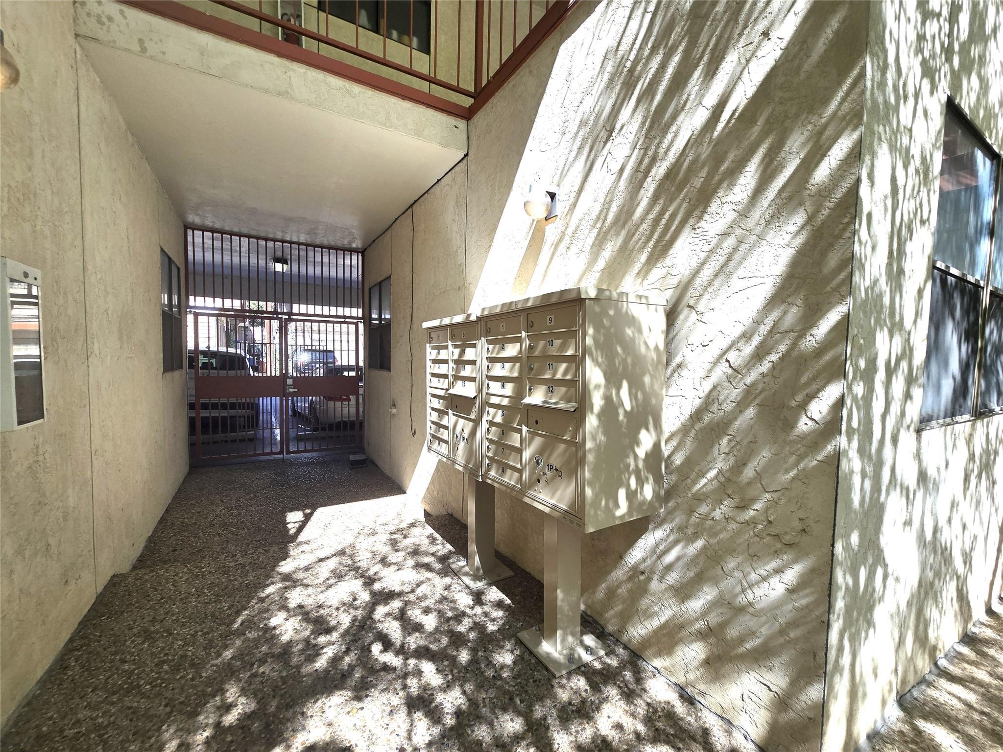 706 W 22nd St # 307, Austin, TX 78705