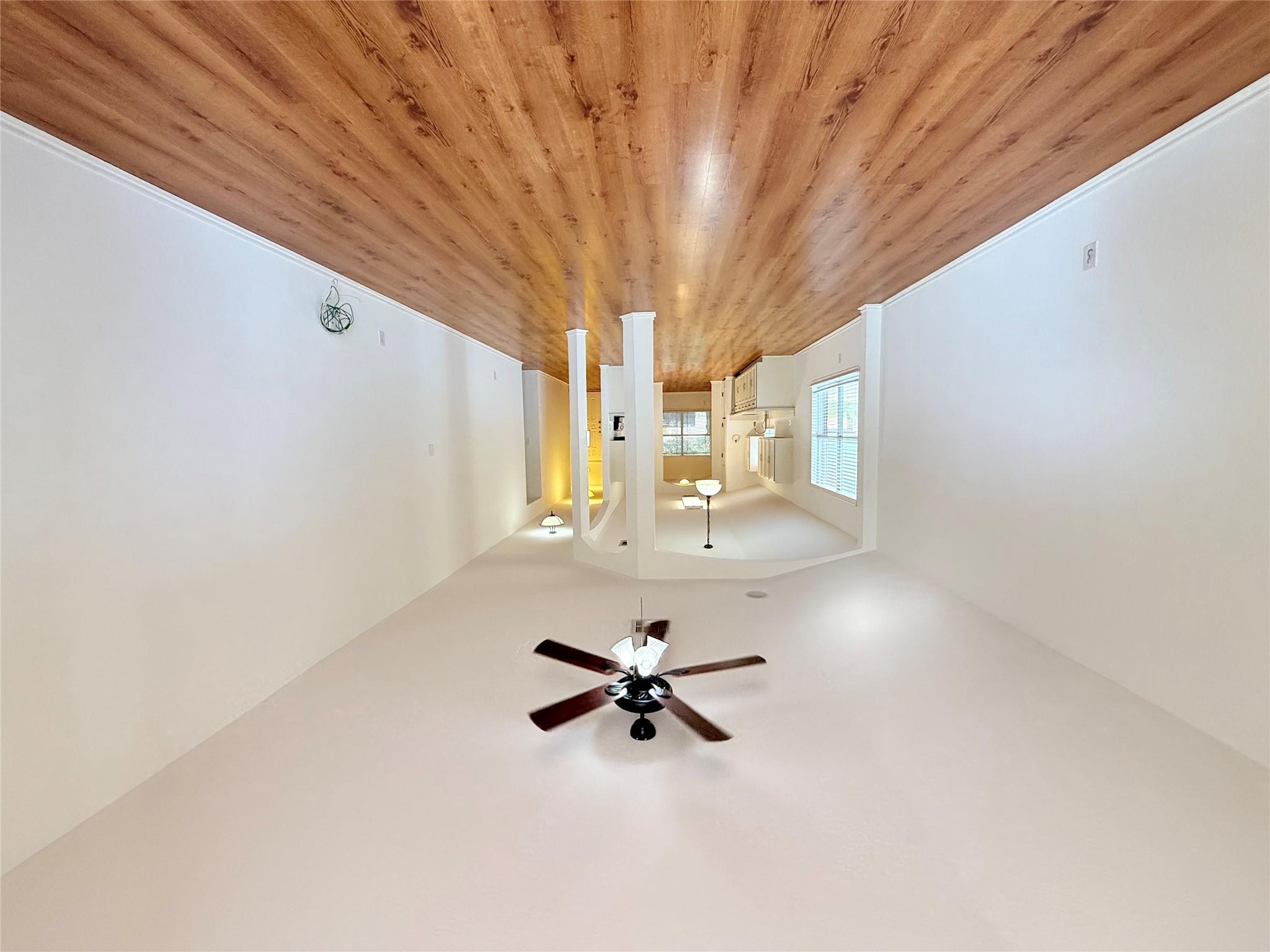 105 Carol Ave, Leander, TX 78641