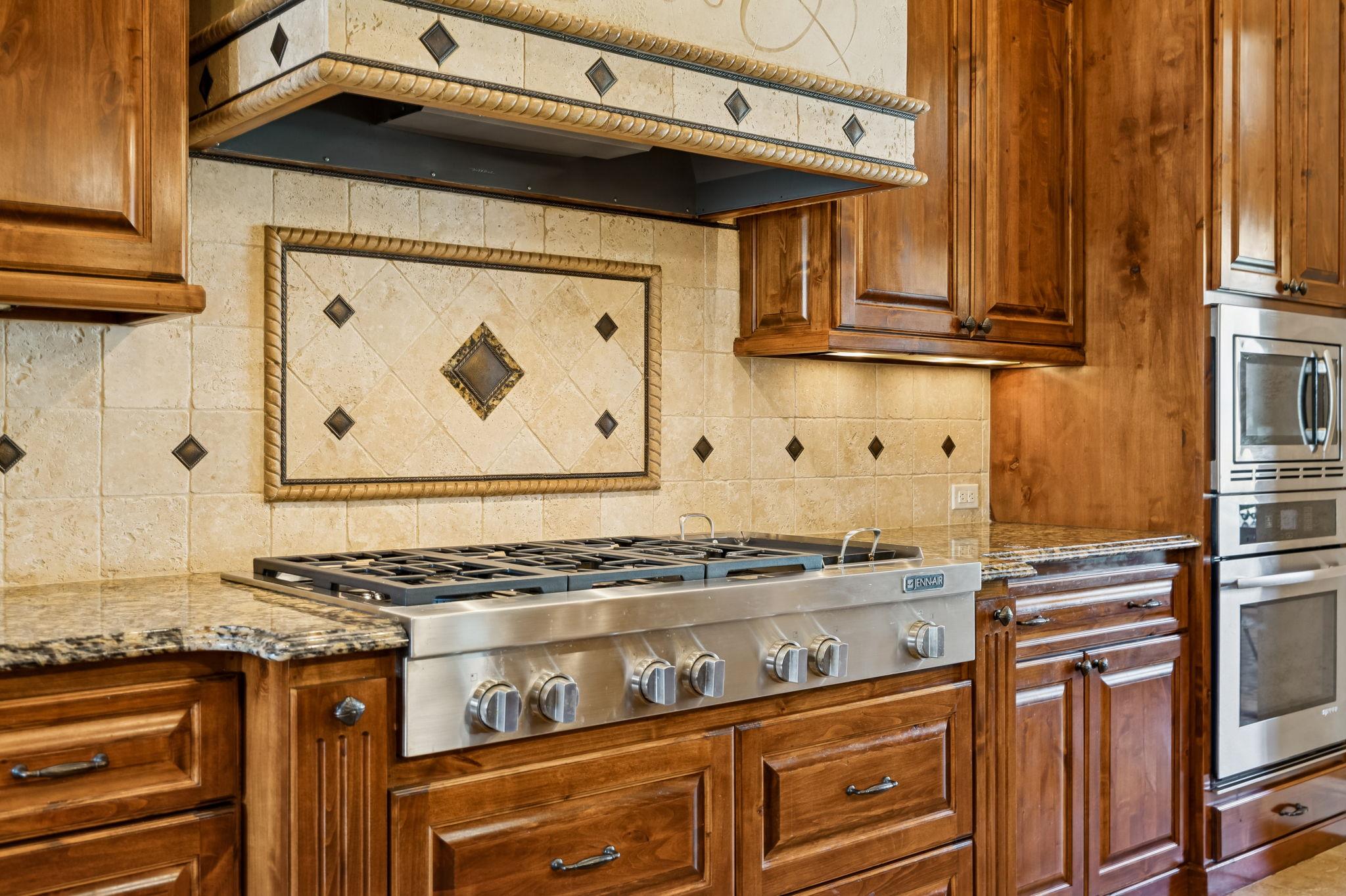 358 Mariposa Loop, New Braunfels, TX 78132