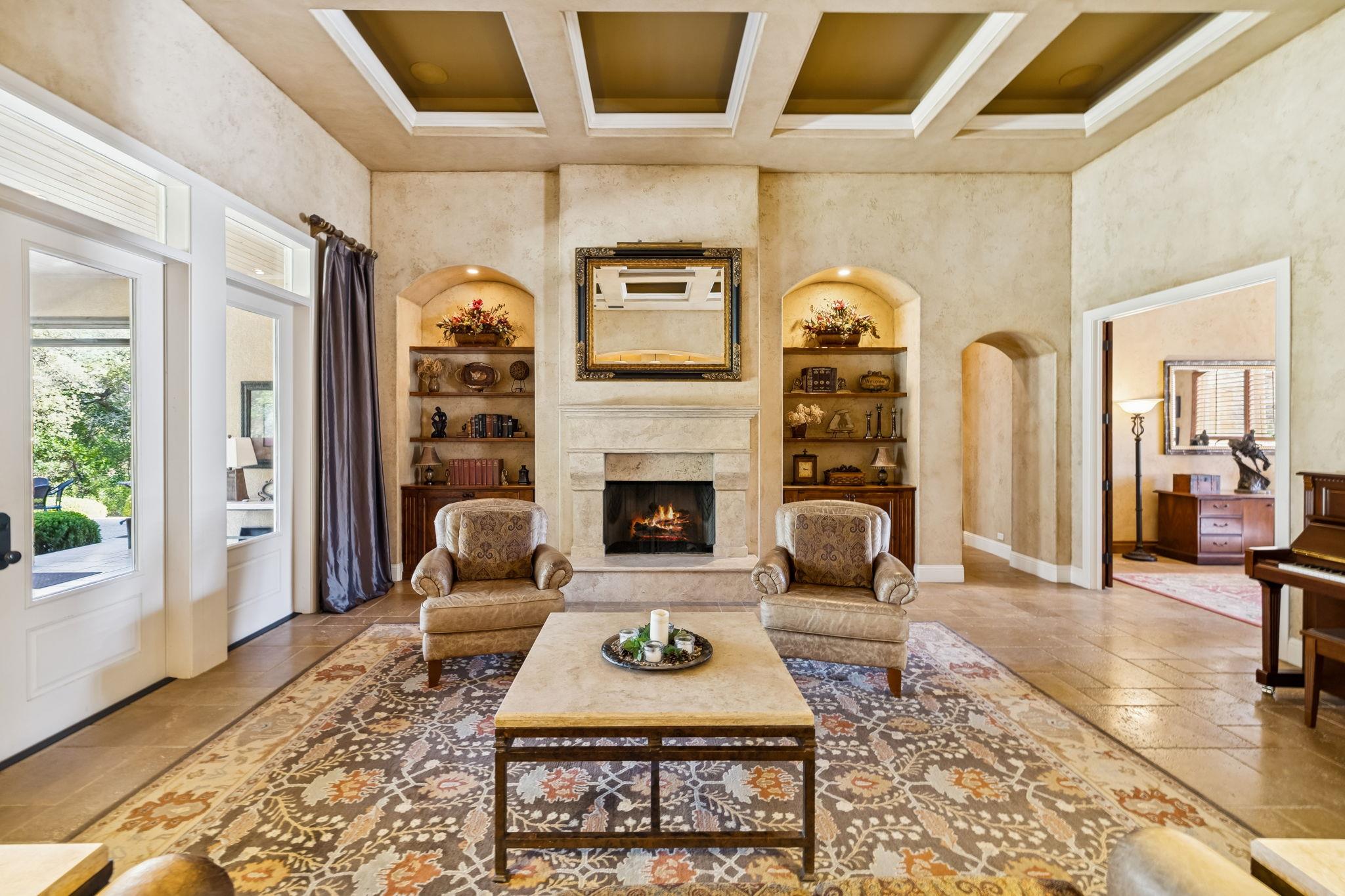 358 Mariposa Loop, New Braunfels, TX 78132