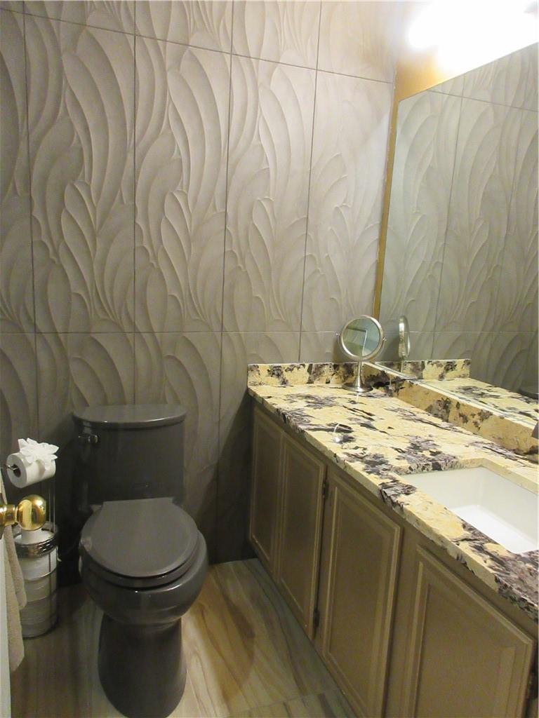 1702 Newning Ave # A, Austin, TX 78704