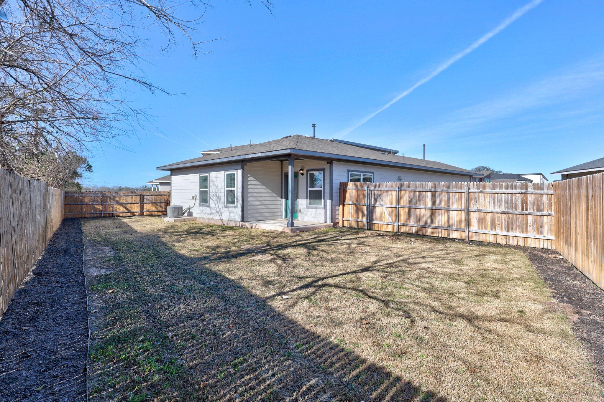 100 Deserti Rd, Leander, TX 78641