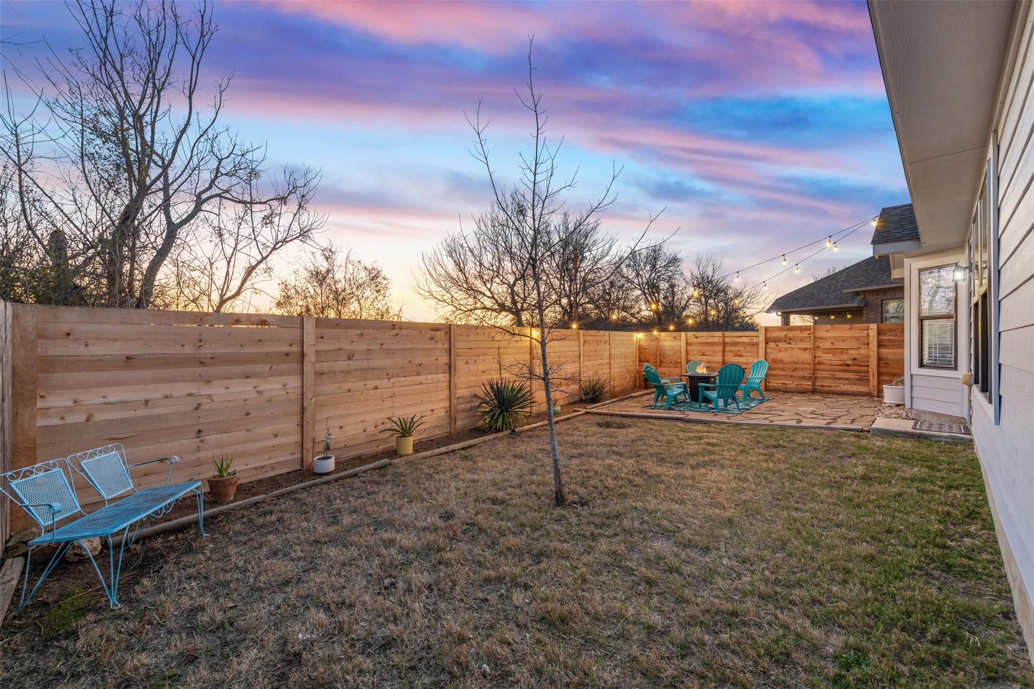 514 Wincliff Dr, Buda, TX 78610