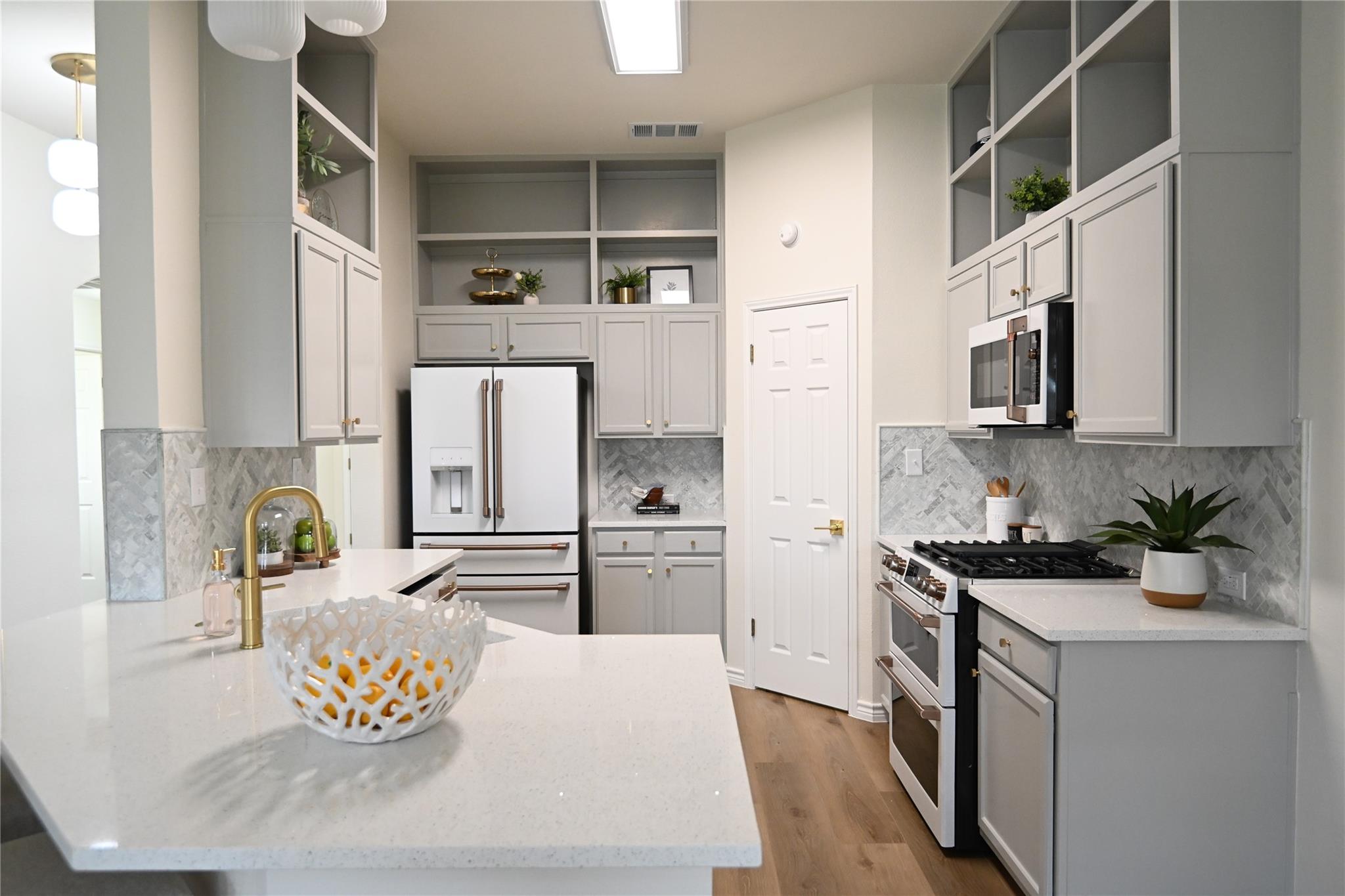 1303 Yountville Dr, Leander, TX 78641