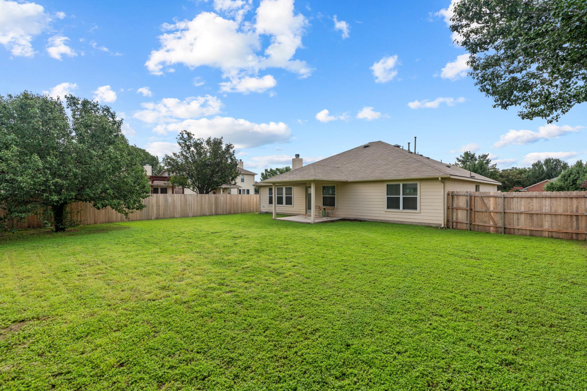 1303 Yountville Dr, Leander, TX 78641