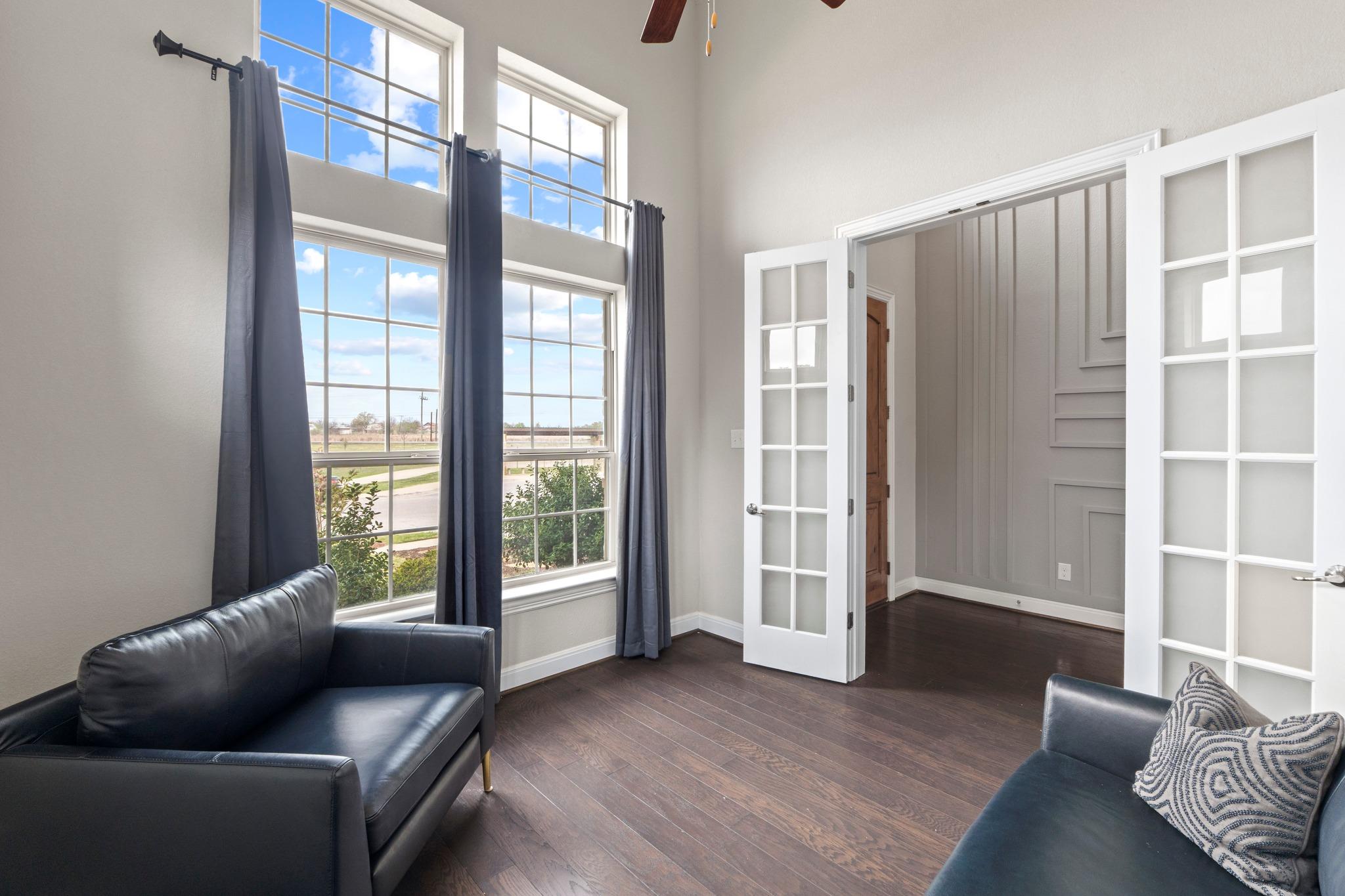 3833 Rhythmic Dr, Pflugerville, TX 78660