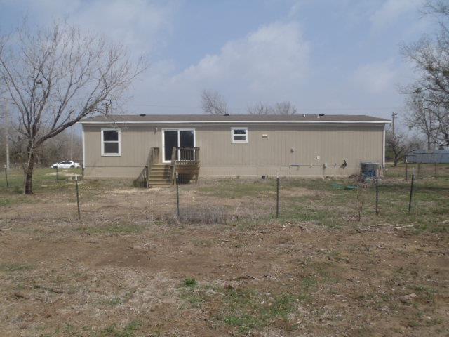 1580 Pooley Rd, Kingsbury, TX 78638