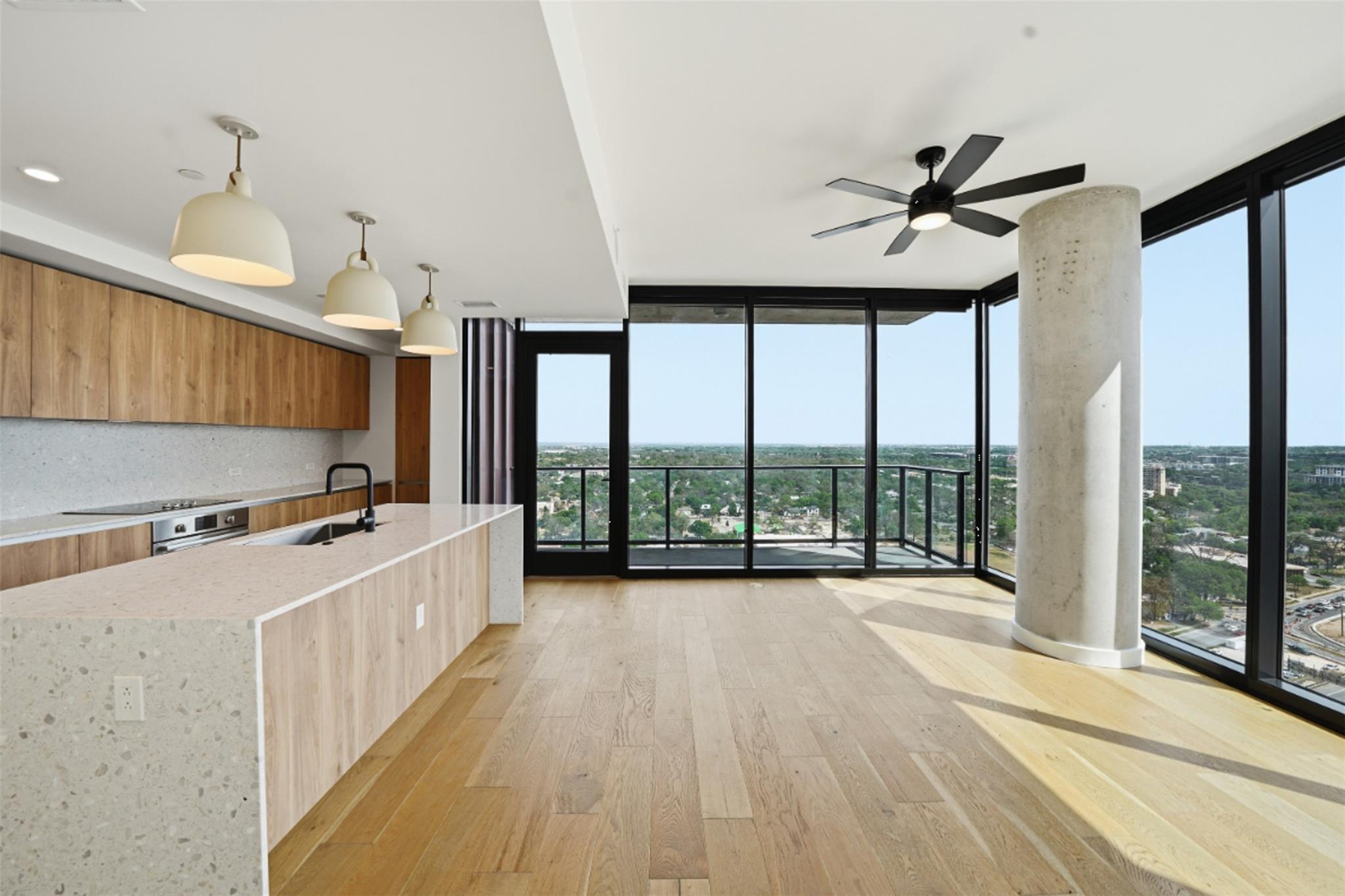 84 East Ave # 2206, Austin, TX 78701