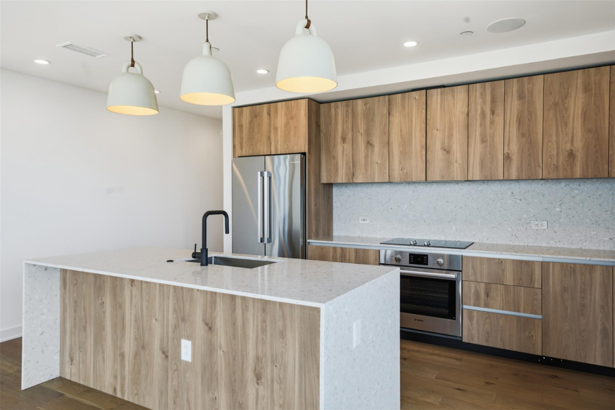 84 East Ave # 2206, Austin, TX 78701