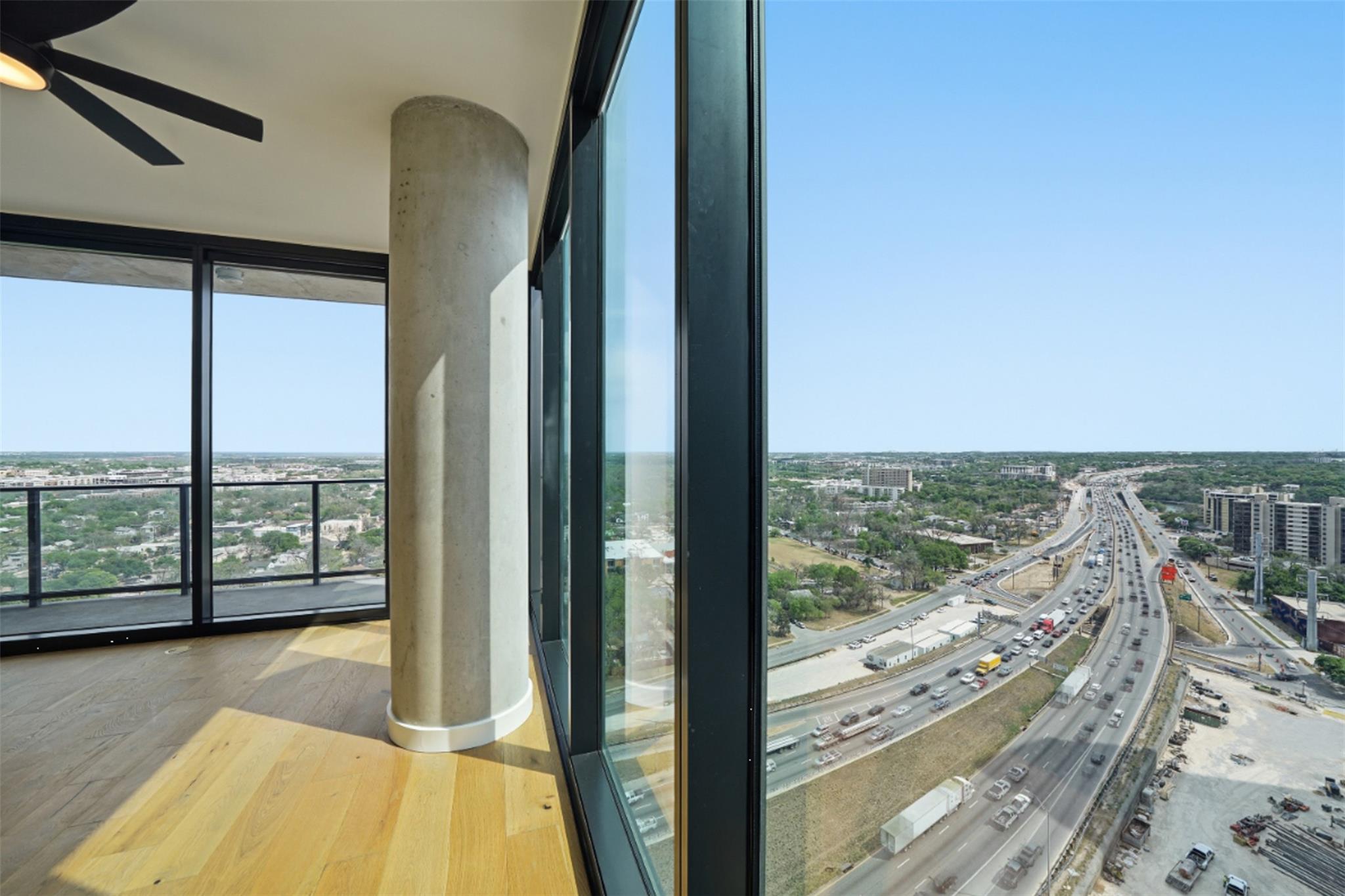 84 East Ave # 2206, Austin, TX 78701