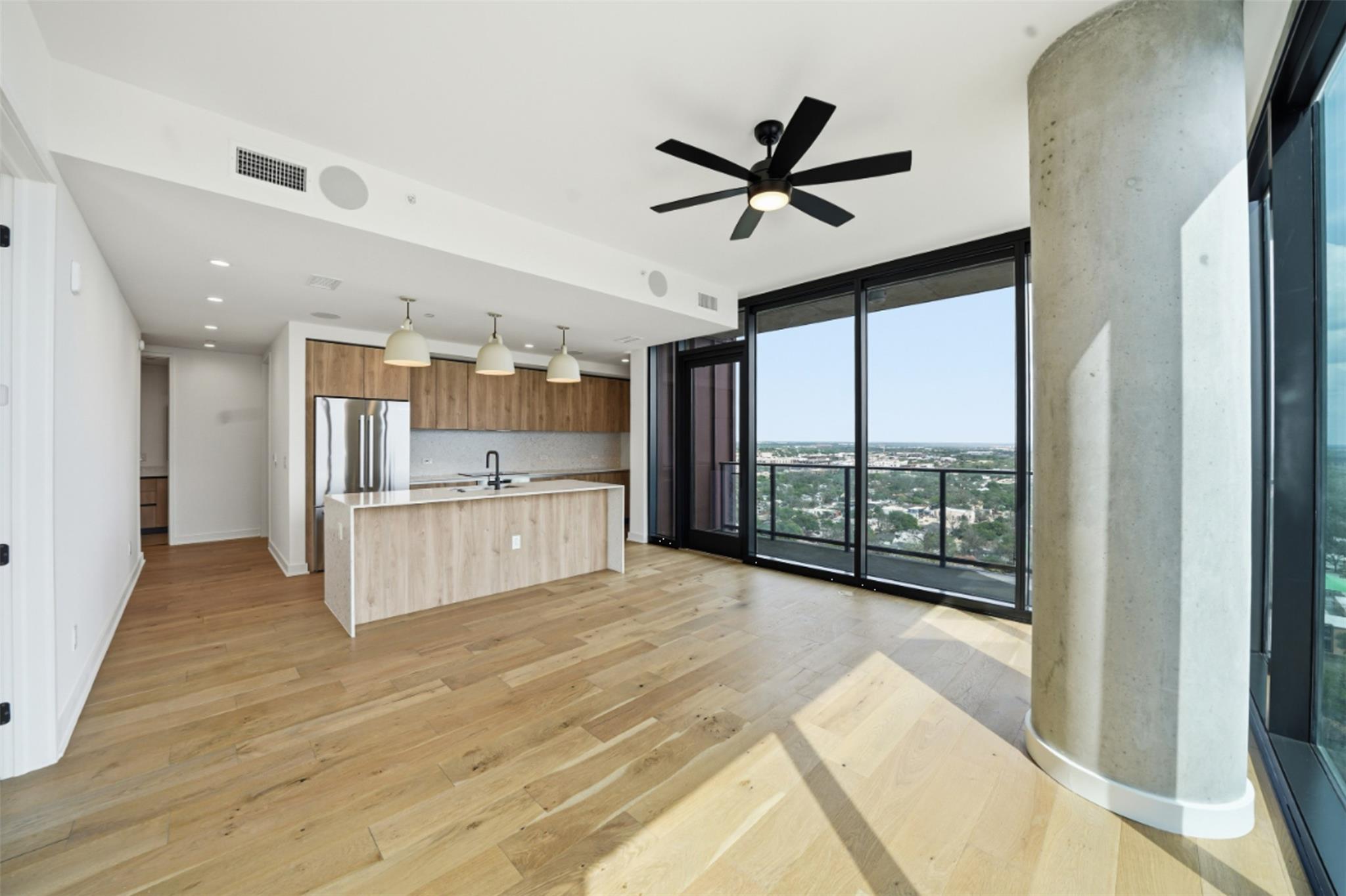 84 East Ave # 2206, Austin, TX 78701