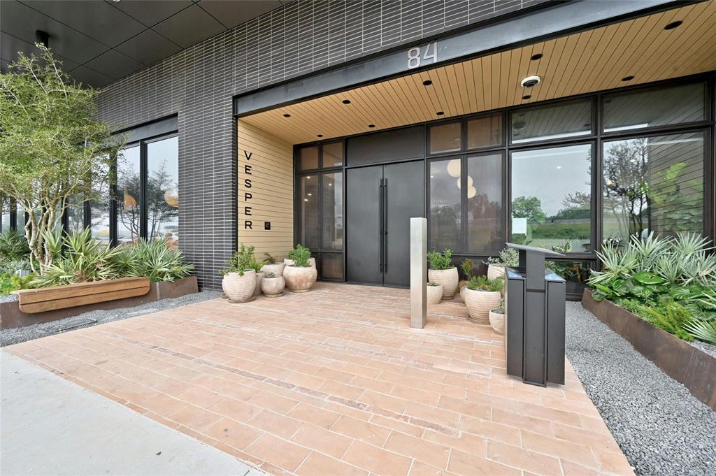 84 East Ave # 2206, Austin, TX 78701