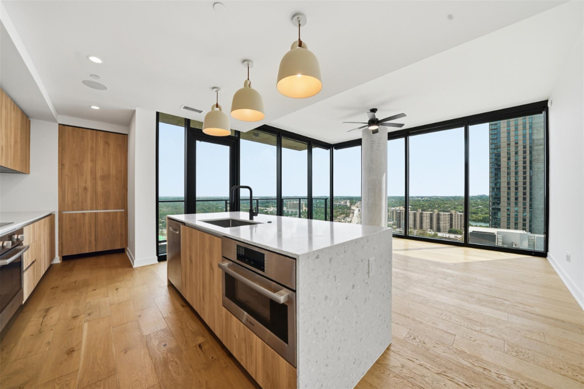 84 East Ave # 2206, Austin, TX 78701