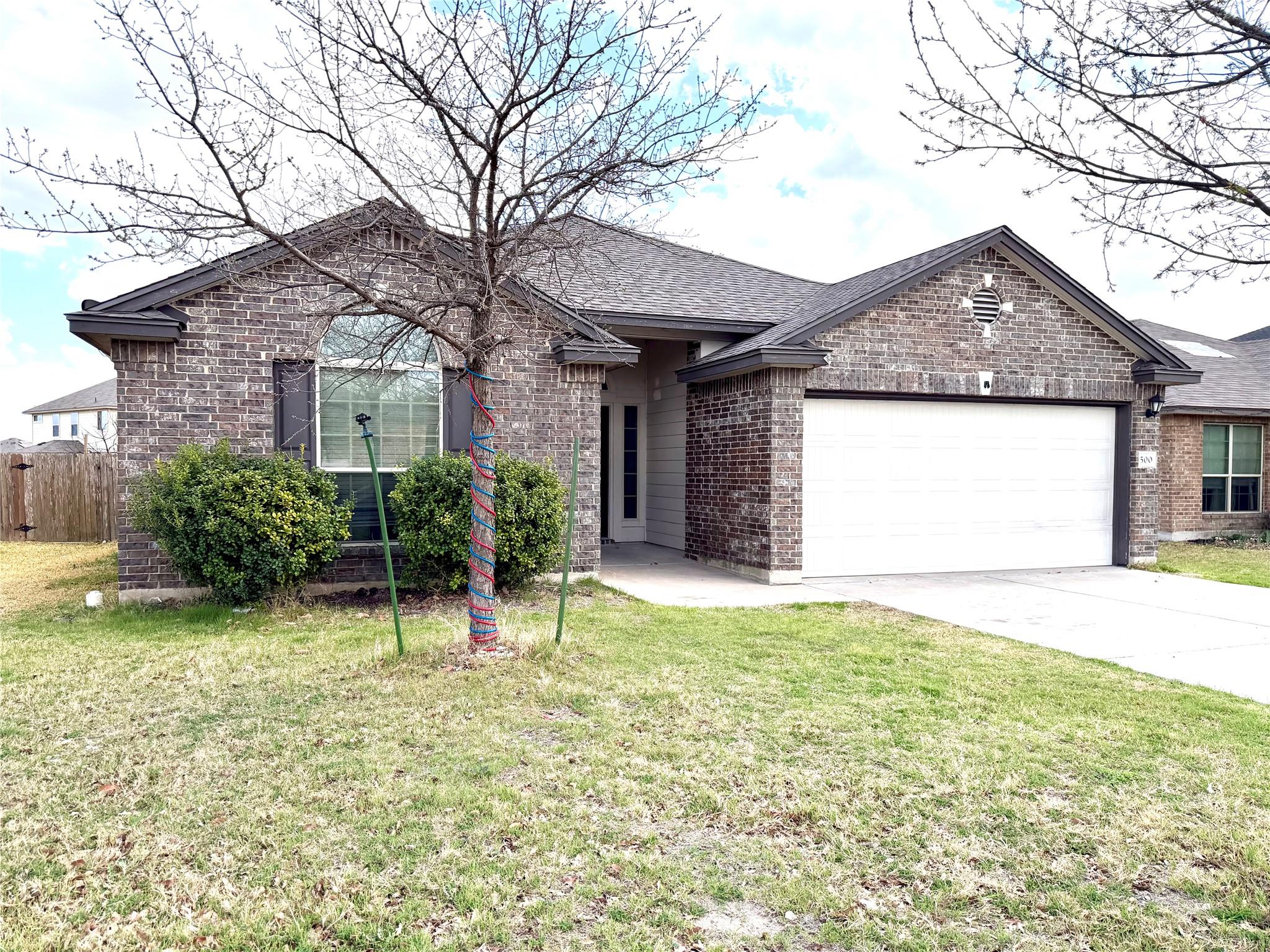 500 Obsidian Ln, Jarrell, TX 76537