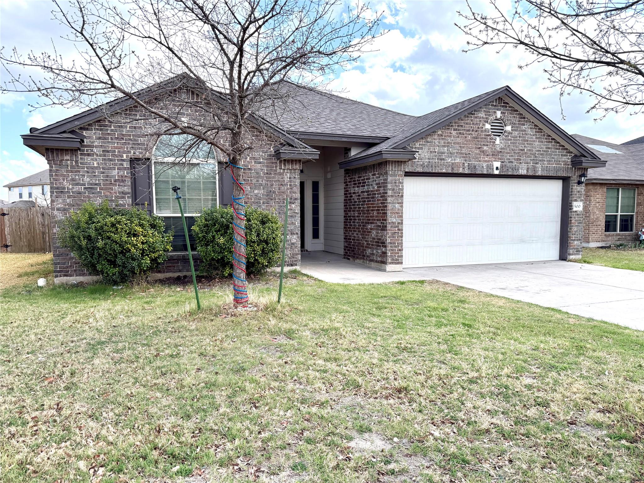 500 Obsidian Ln, Jarrell, TX 76537