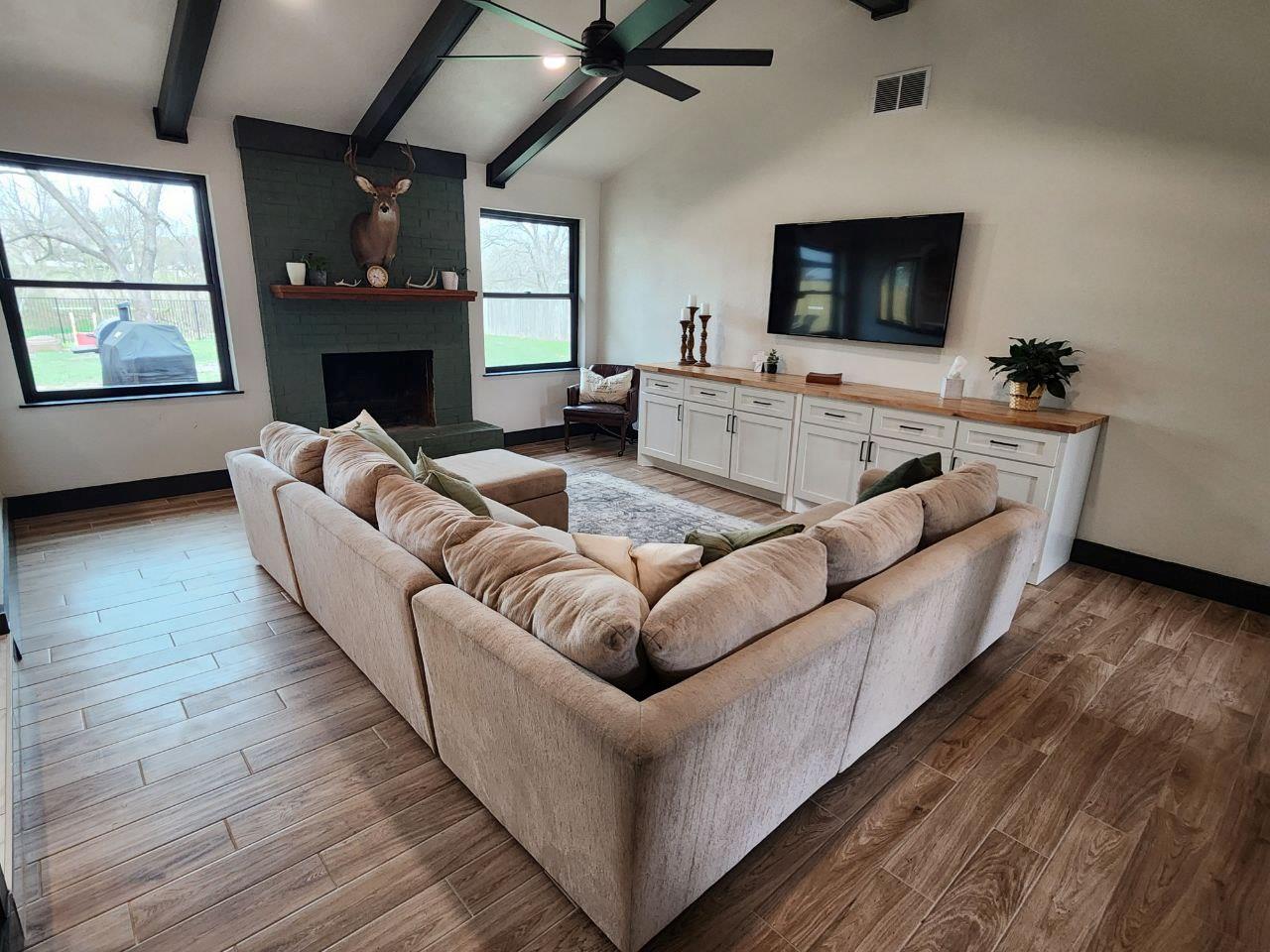 1108 Brushy Creek Dr, Round Rock, TX 78664