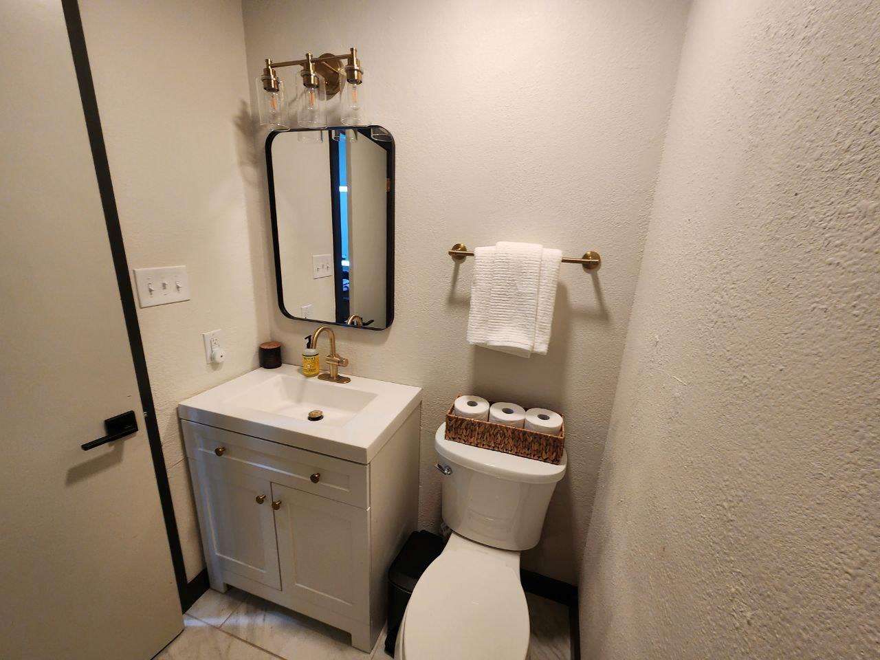 1108 Brushy Creek Dr, Round Rock, TX 78664