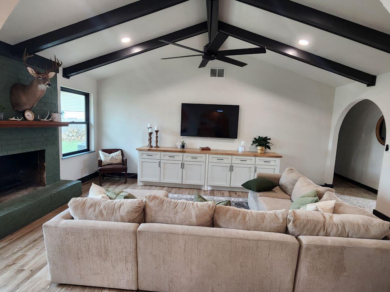 1108 Brushy Creek Dr, Round Rock, TX 78664