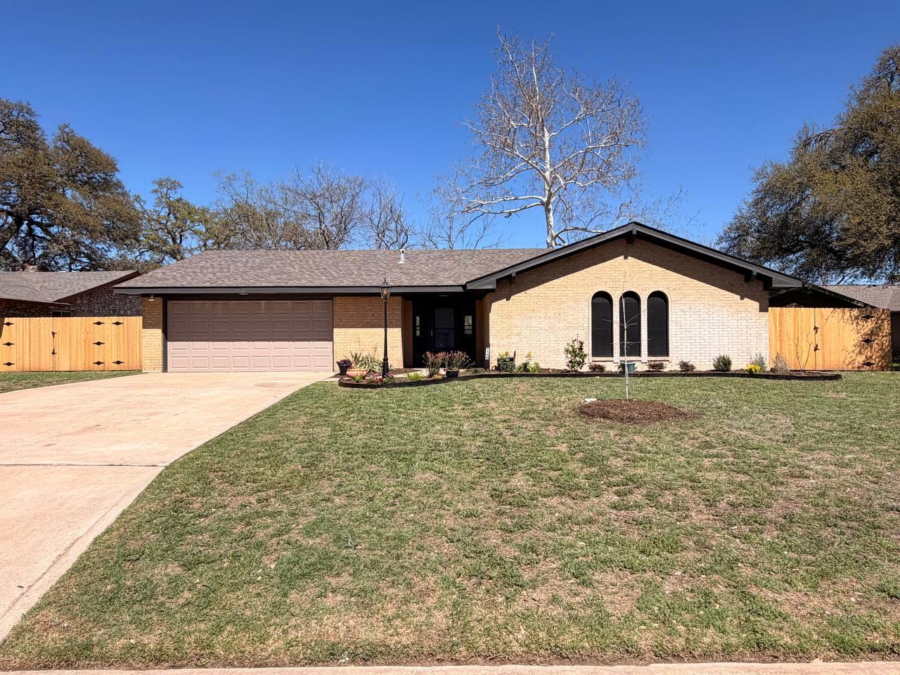 1108 Brushy Creek Dr, Round Rock, TX 78664