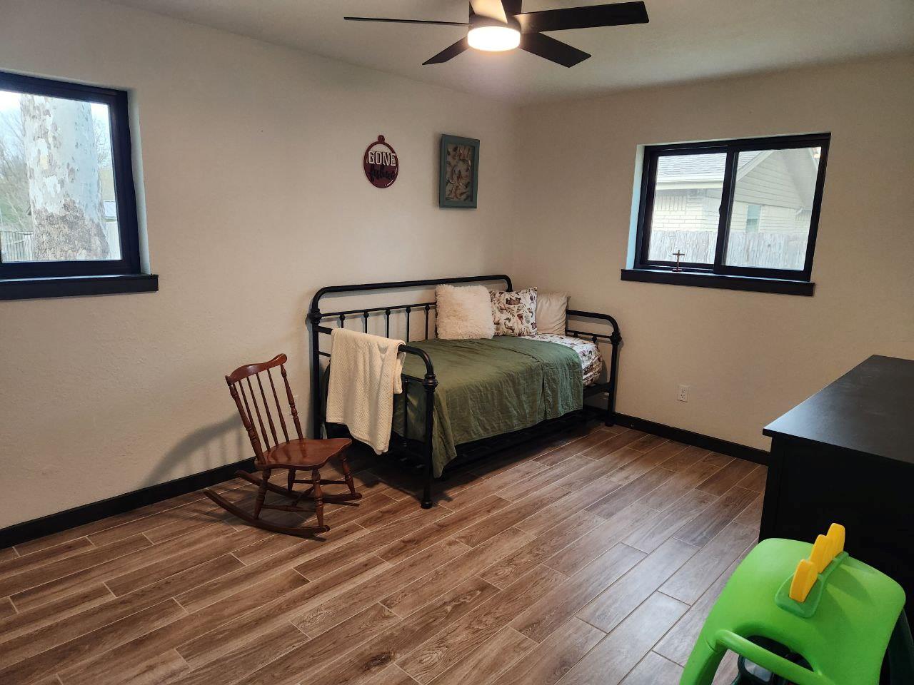 1108 Brushy Creek Dr, Round Rock, TX 78664