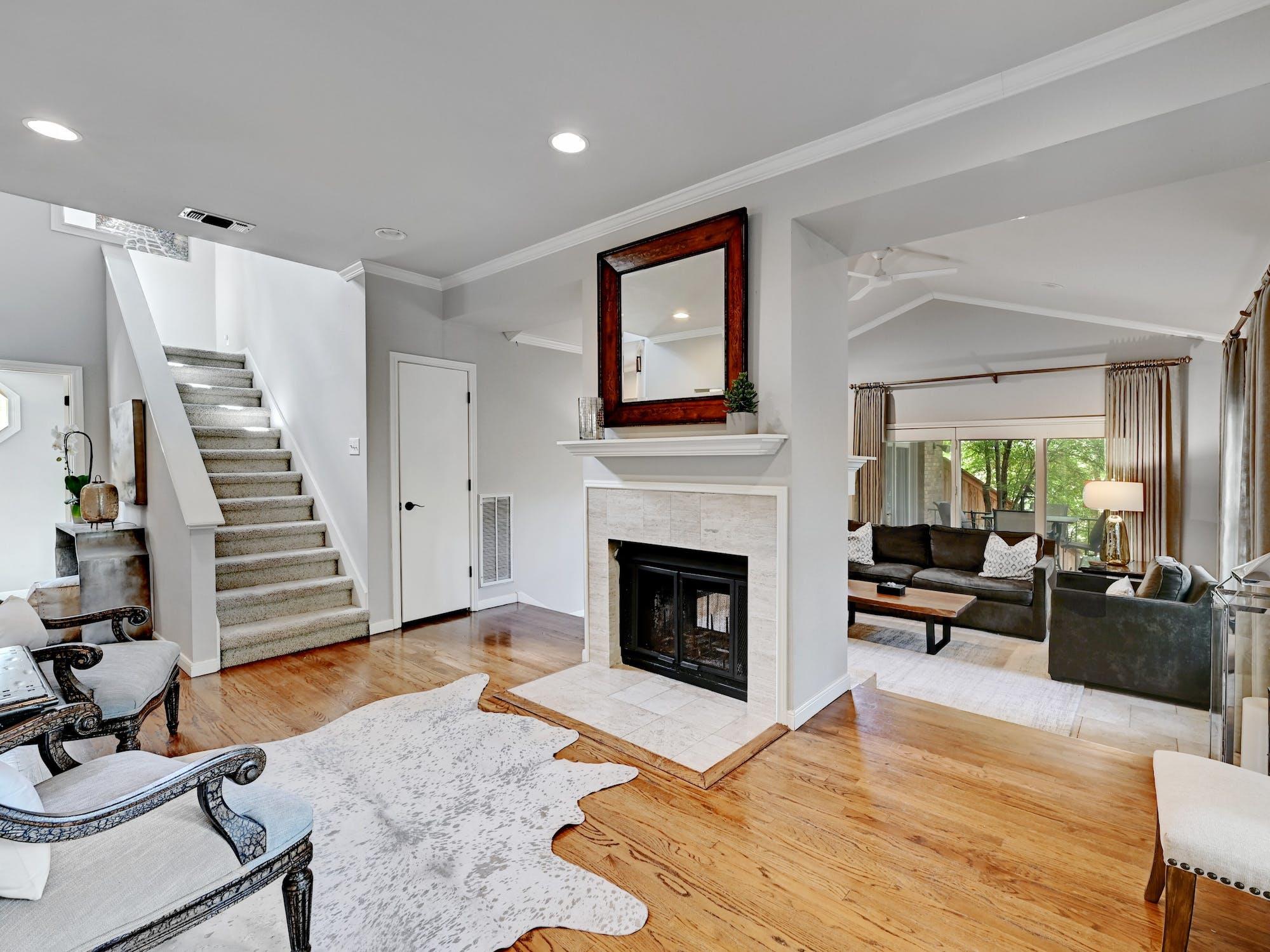 6010 Long Champ Ct # 110, Austin, TX 78746