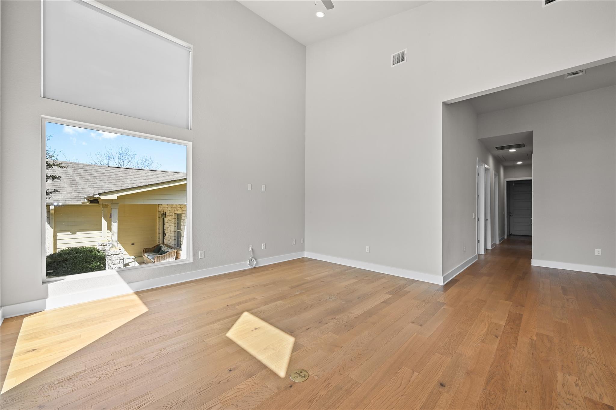 6333 Florencia Ln, Austin, TX 78724