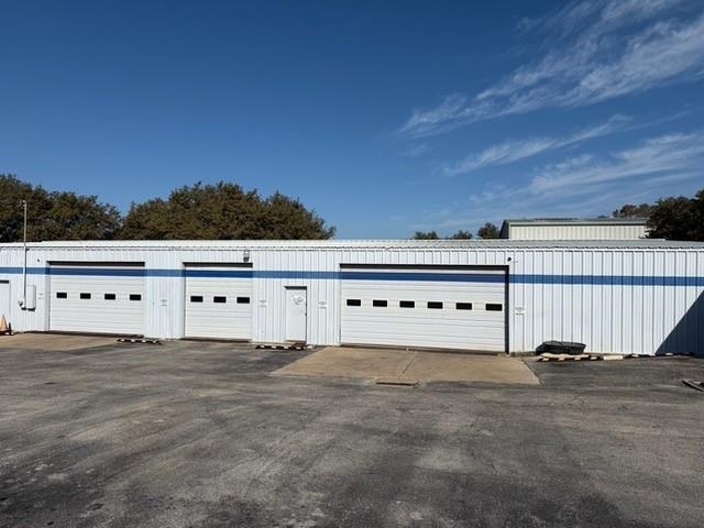 804 Bee Creek Rd, Spicewood, TX 78669