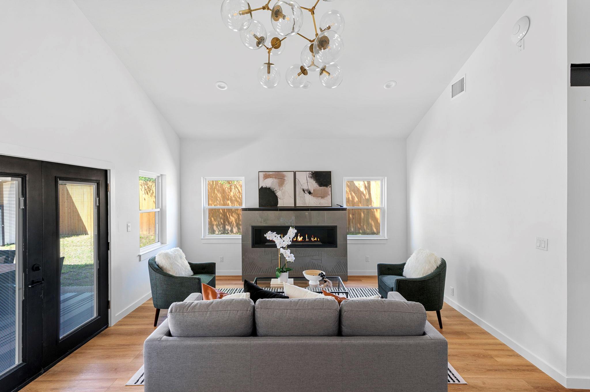 6501 Thomas Springs Rd, Austin, TX 78736