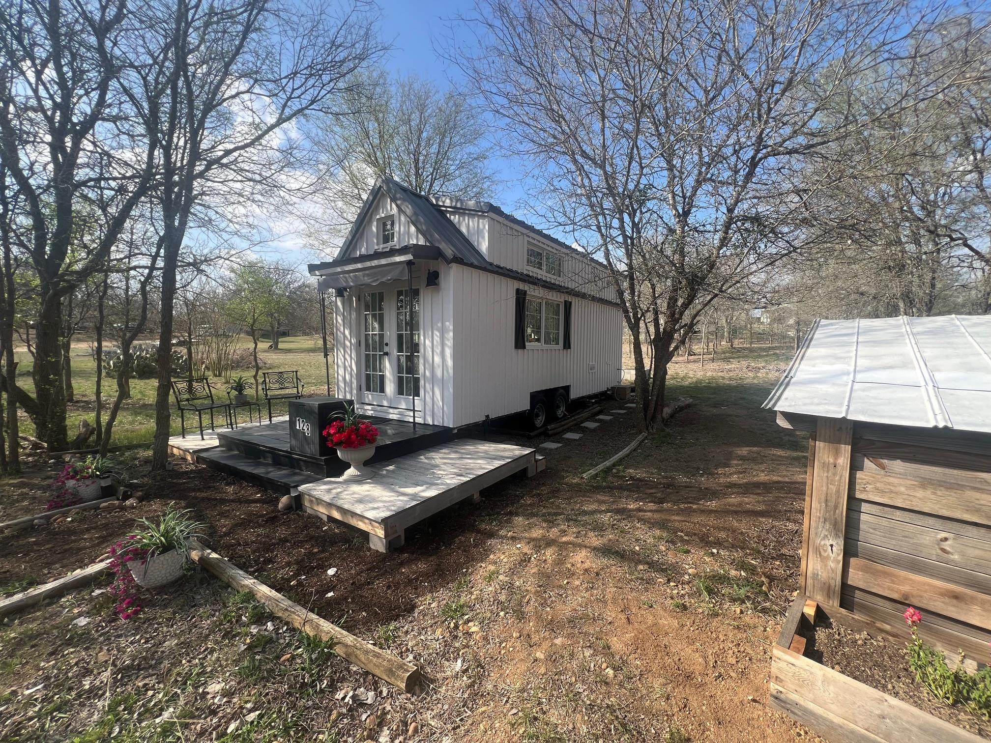 128 Arrowhead Ct # A, Bastrop, TX 78602